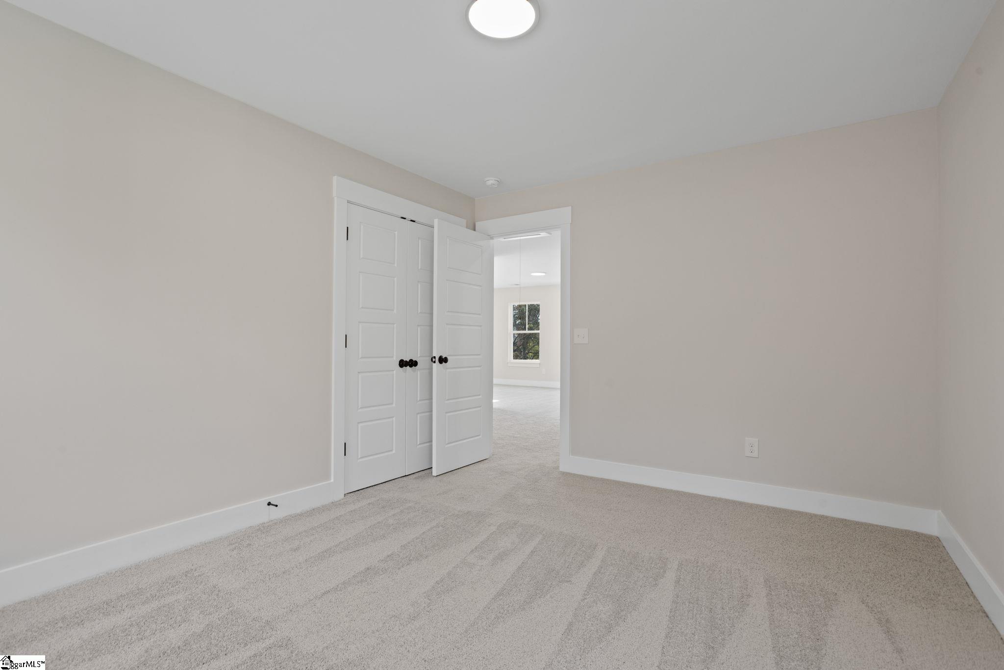 1124 Stable Way Property Photo 24