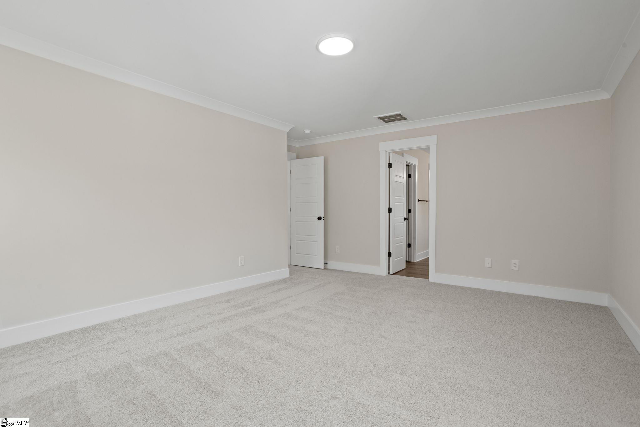 1124 Stable Way Property Photo 28