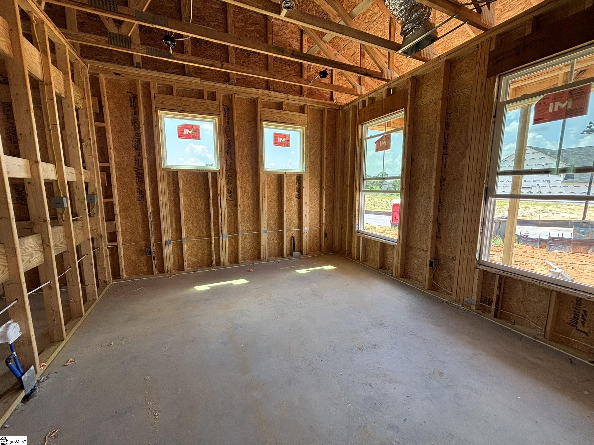 1913 Paul Revere Drive Property Photo 2