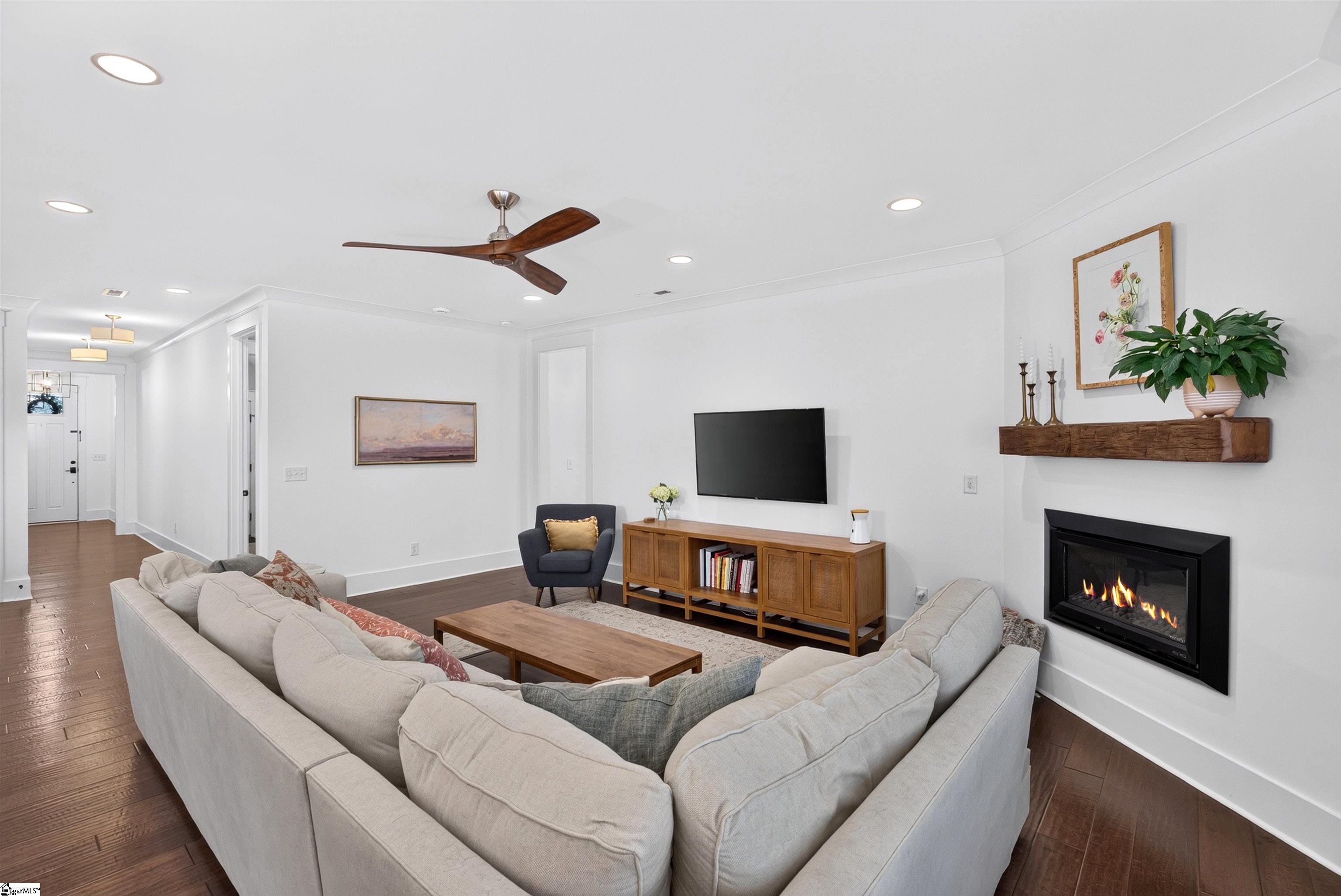 7 Tyler Street Property Photo 13