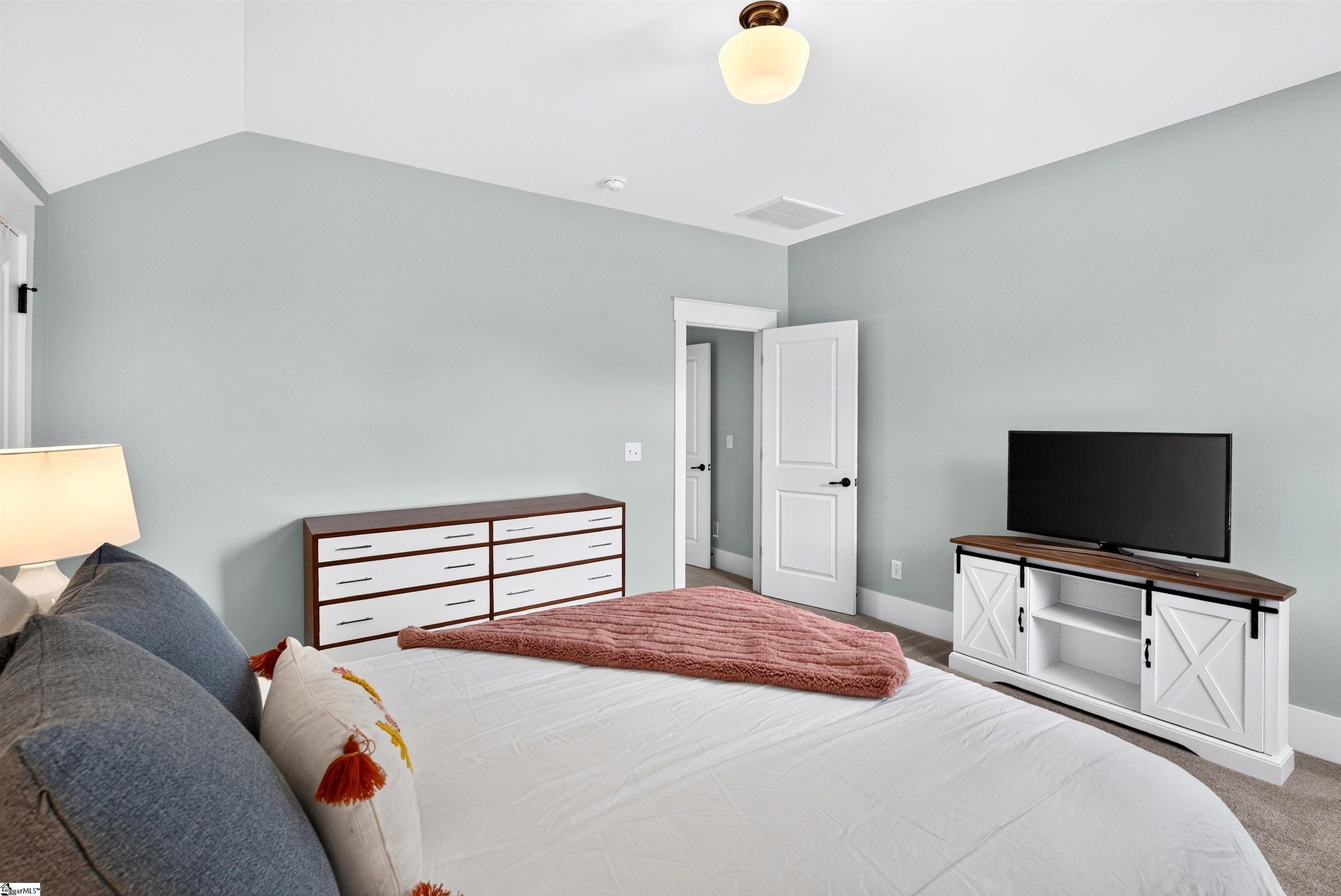 7 Tyler Street Property Photo 29