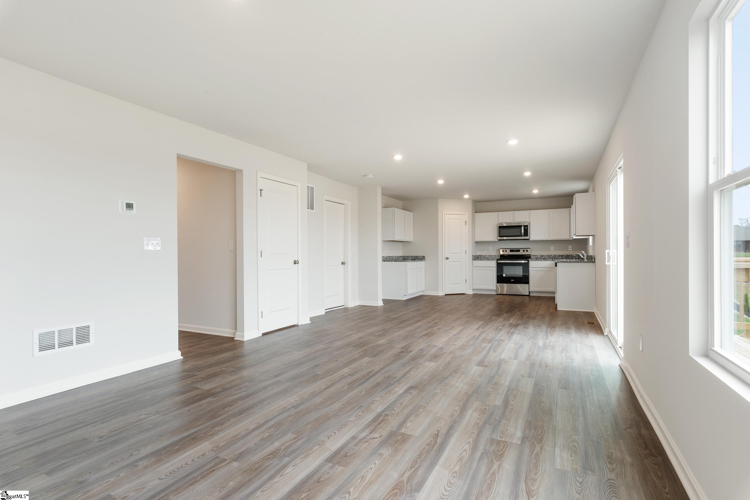 273 Parris Farm Road Property Photo 8