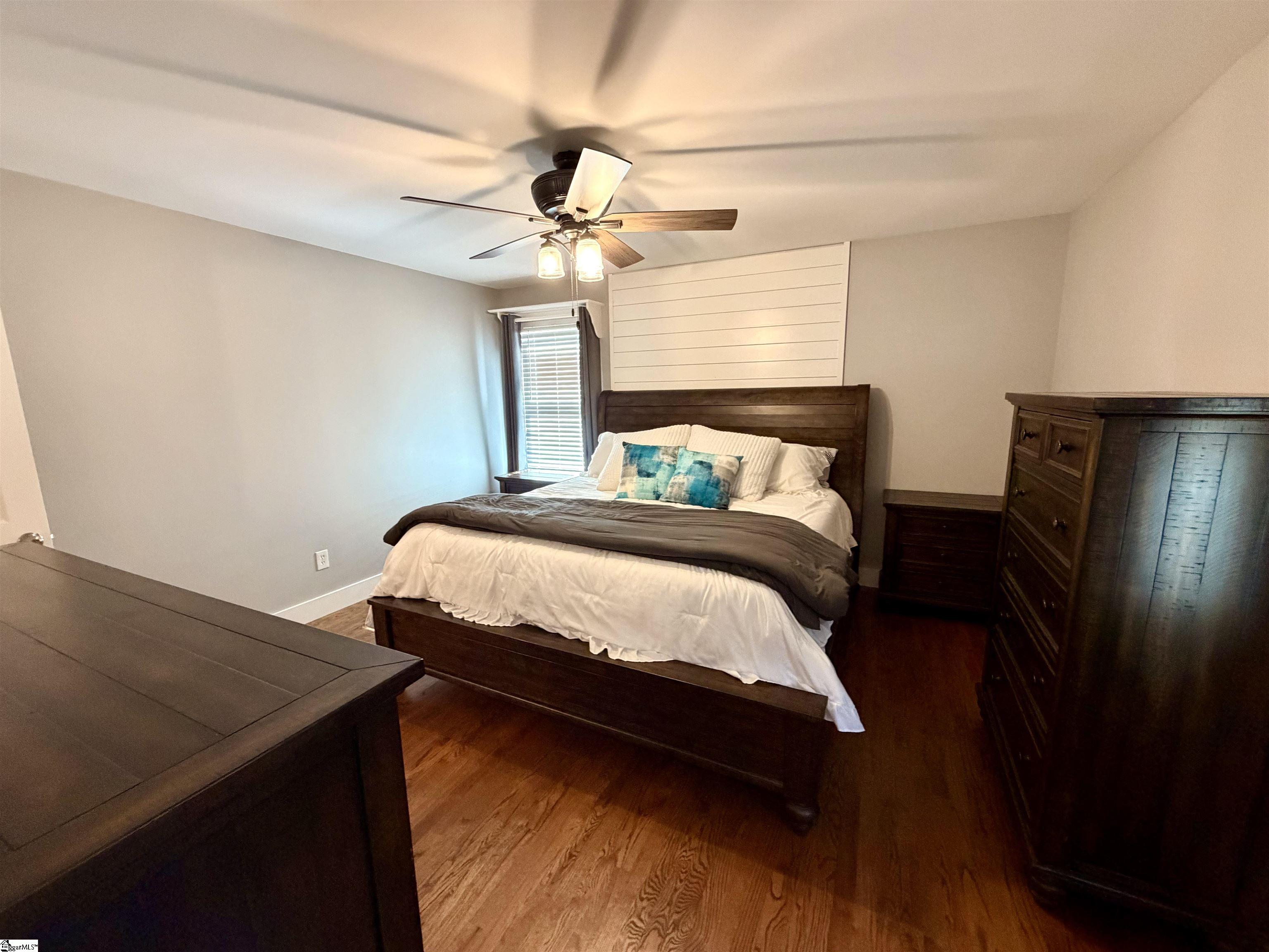 201 Cox Ridge Court Property Photo 8