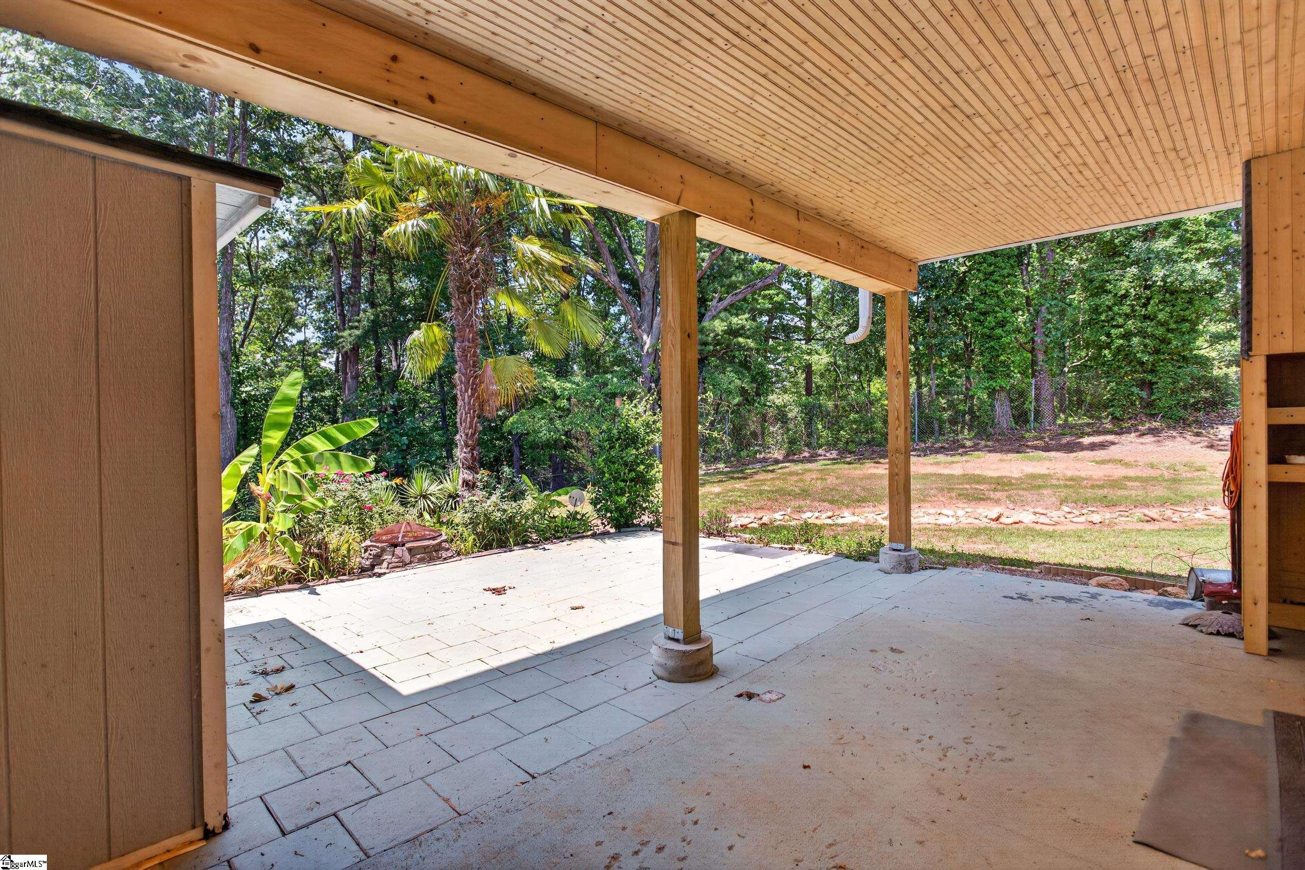 61 Topsail Court Property Photo 16