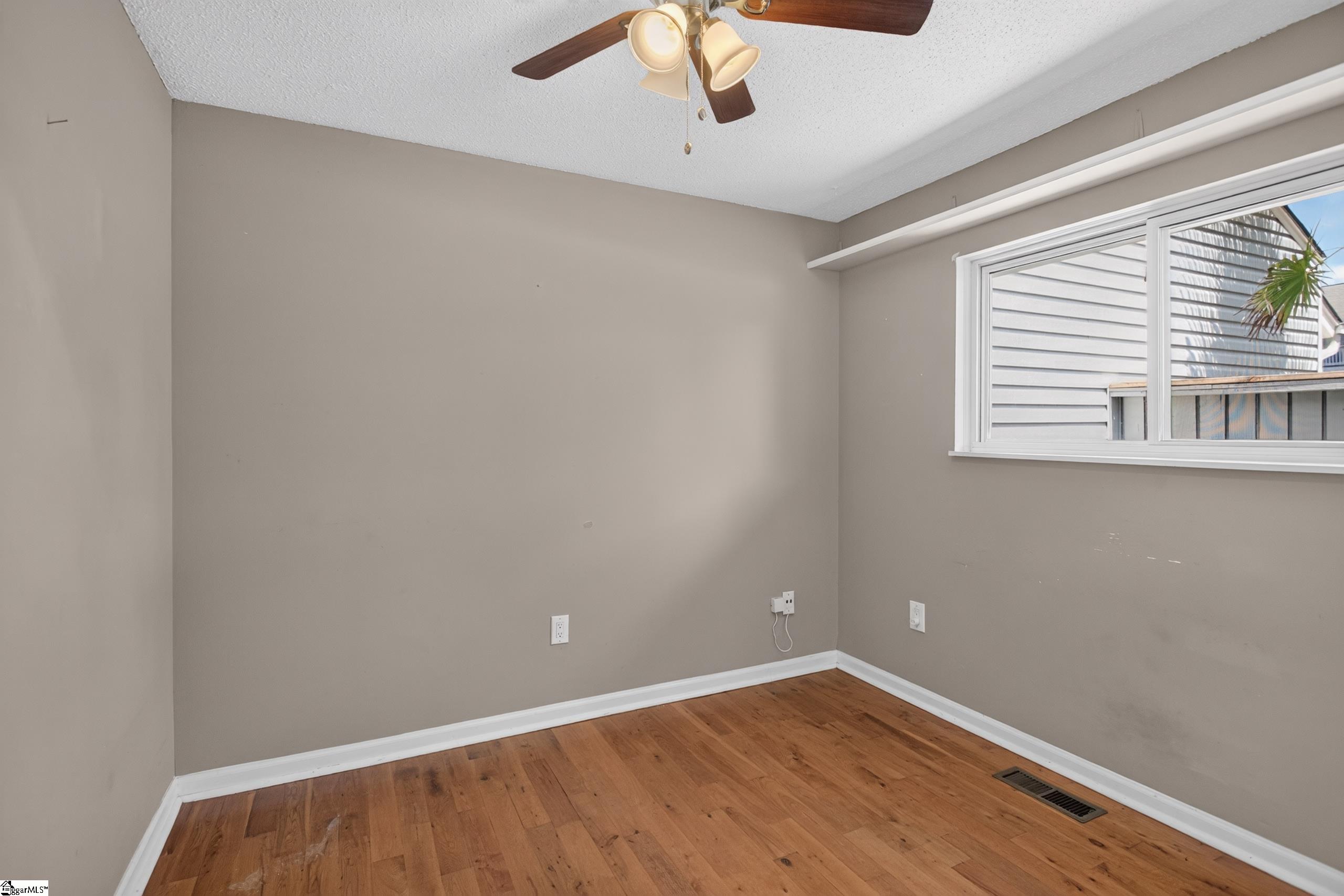 61 Topsail Court Property Photo 27