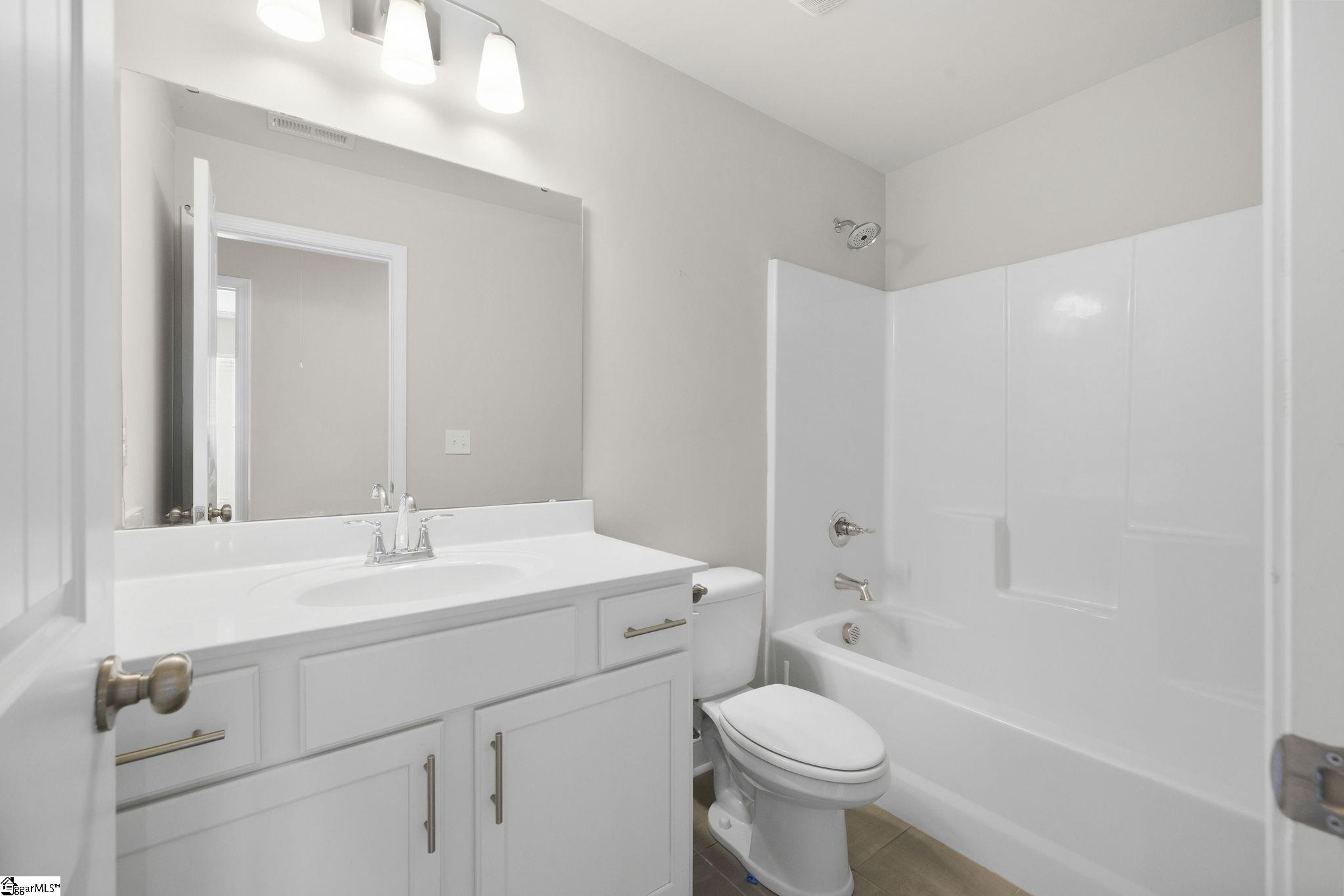 119 Sloan Avenue Property Photo 27