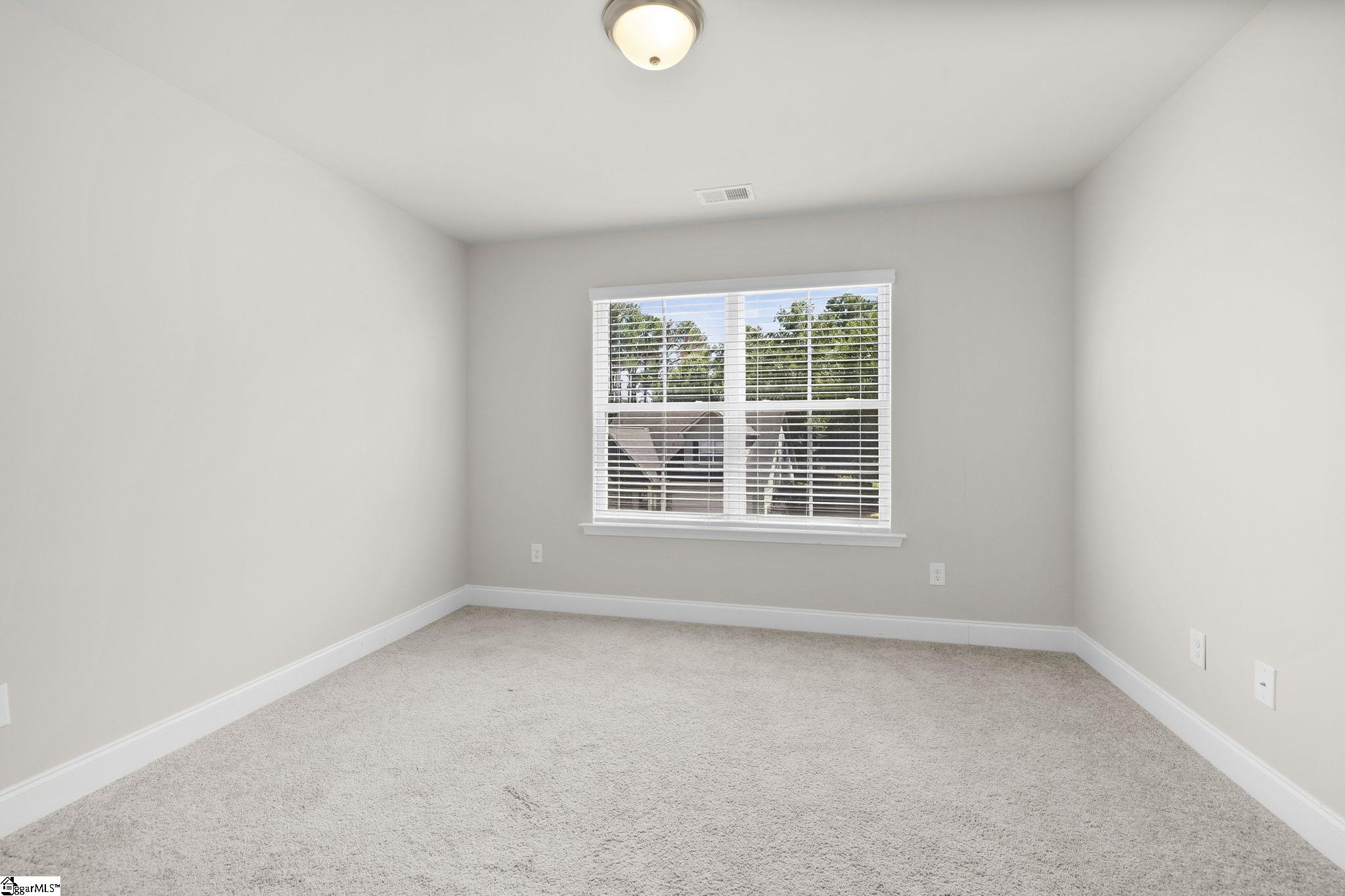 119 Sloan Avenue Property Photo 28