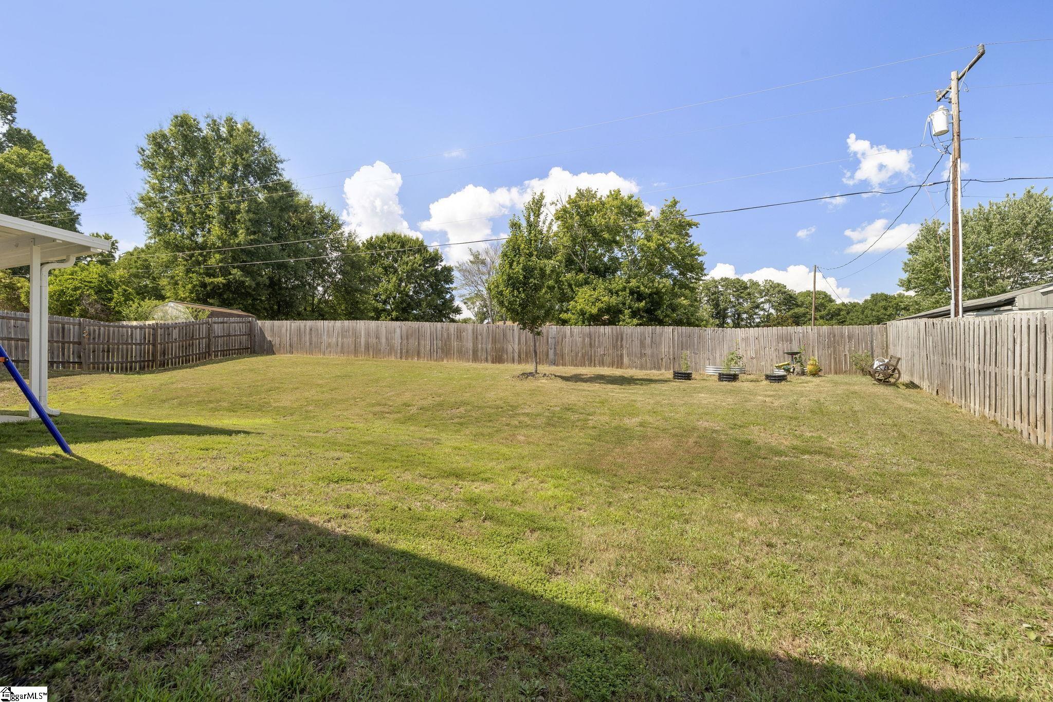 119 Sloan Avenue Property Photo 40
