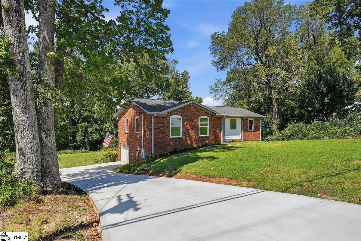200 Worley Road Property Photo 2