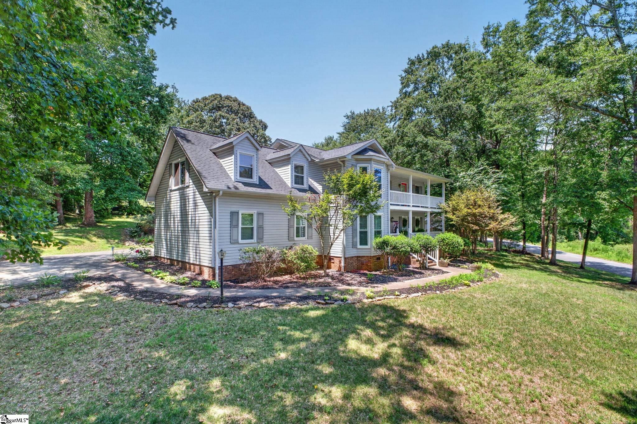 31 Wild Cherry Circle Property Photo 4