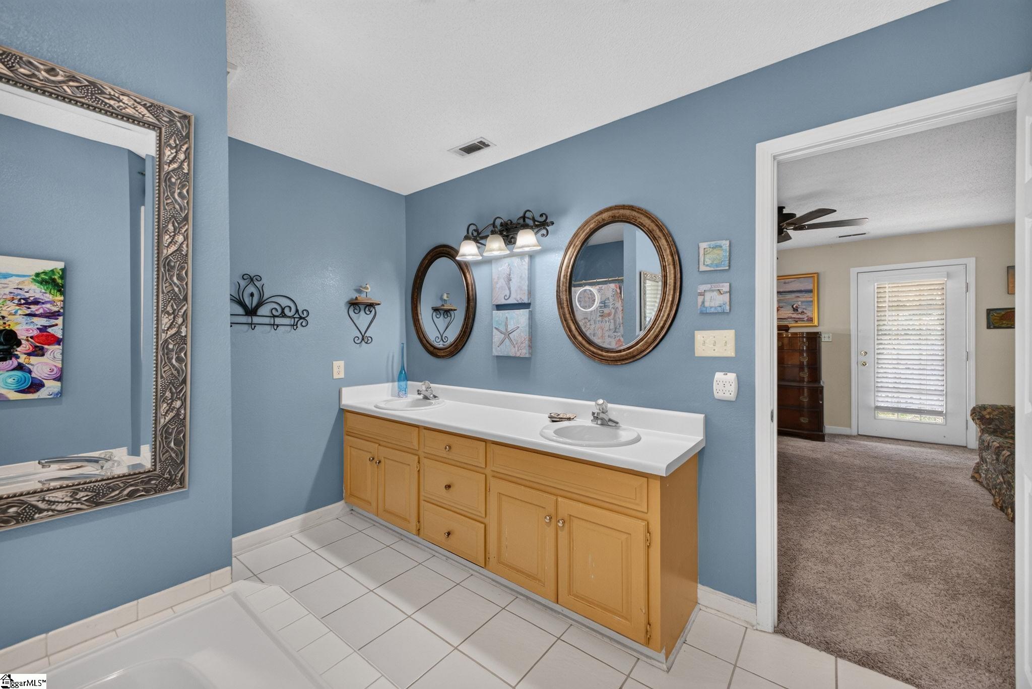31 Wild Cherry Circle Property Photo 29