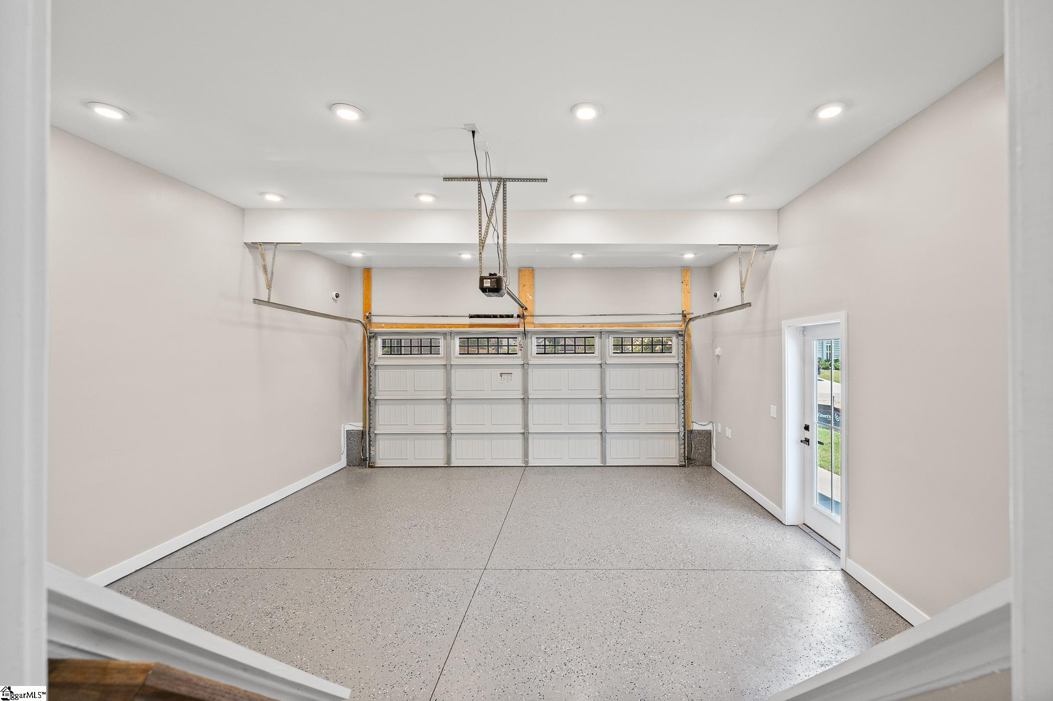 798 Lady Fern Drive Property Photo 15