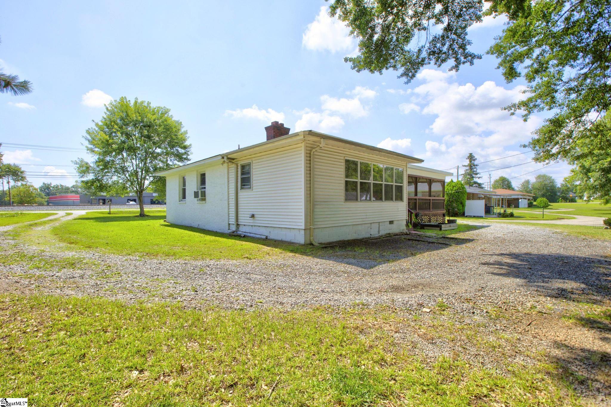 428 S Main Street Property Photo 40