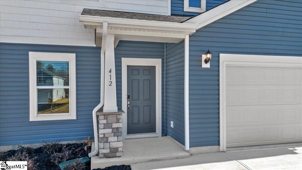412 Granby Trail Property Photo 2