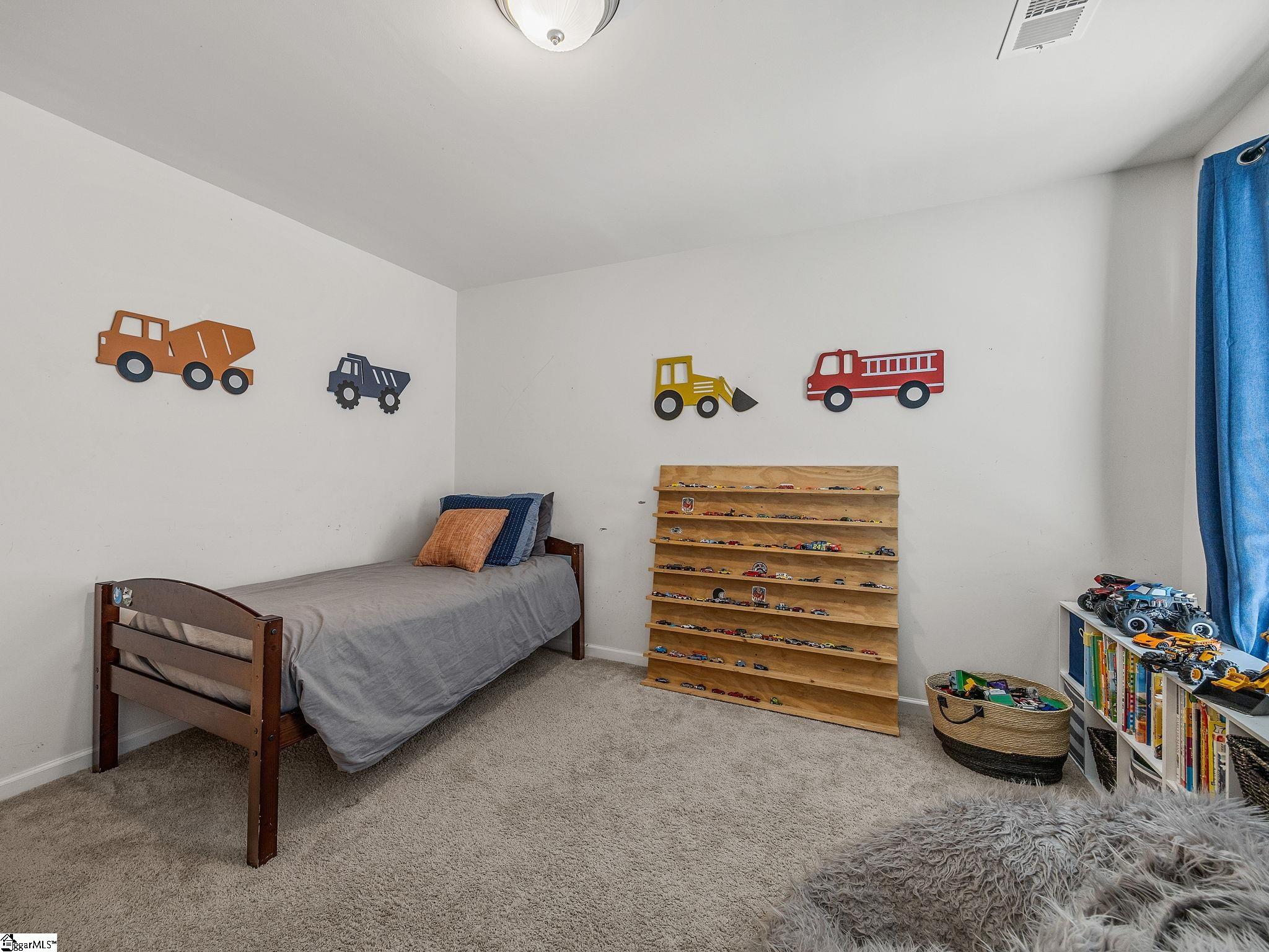 554 Elwood Drive Property Photo 38