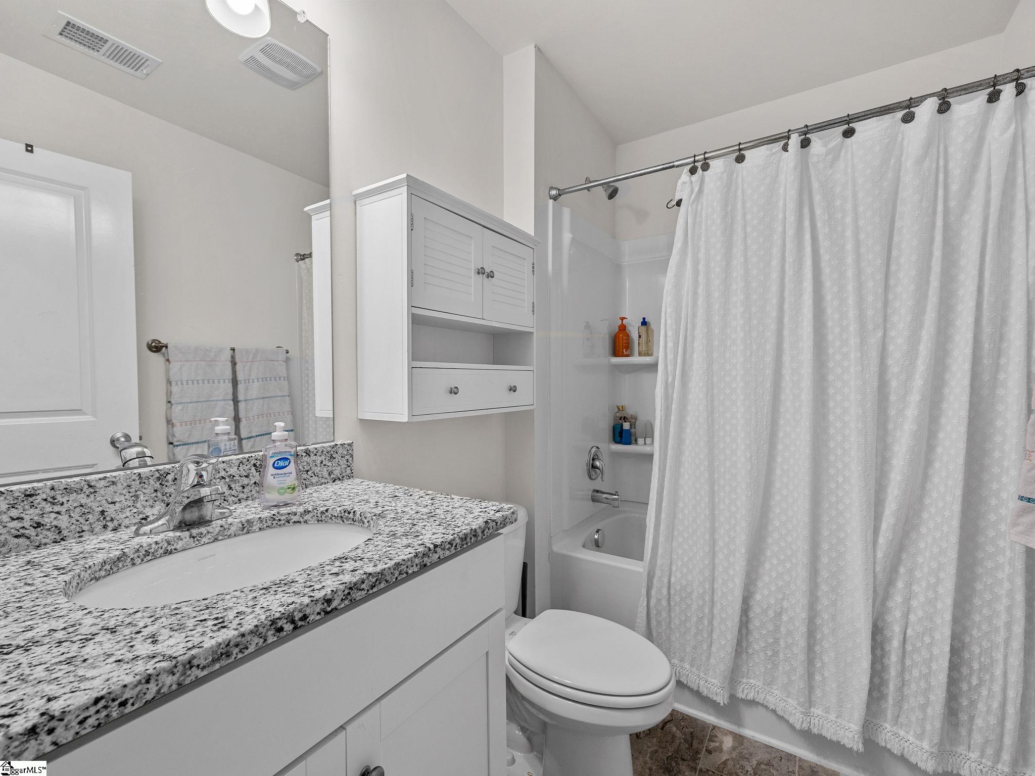 554 Elwood Drive Property Photo 39