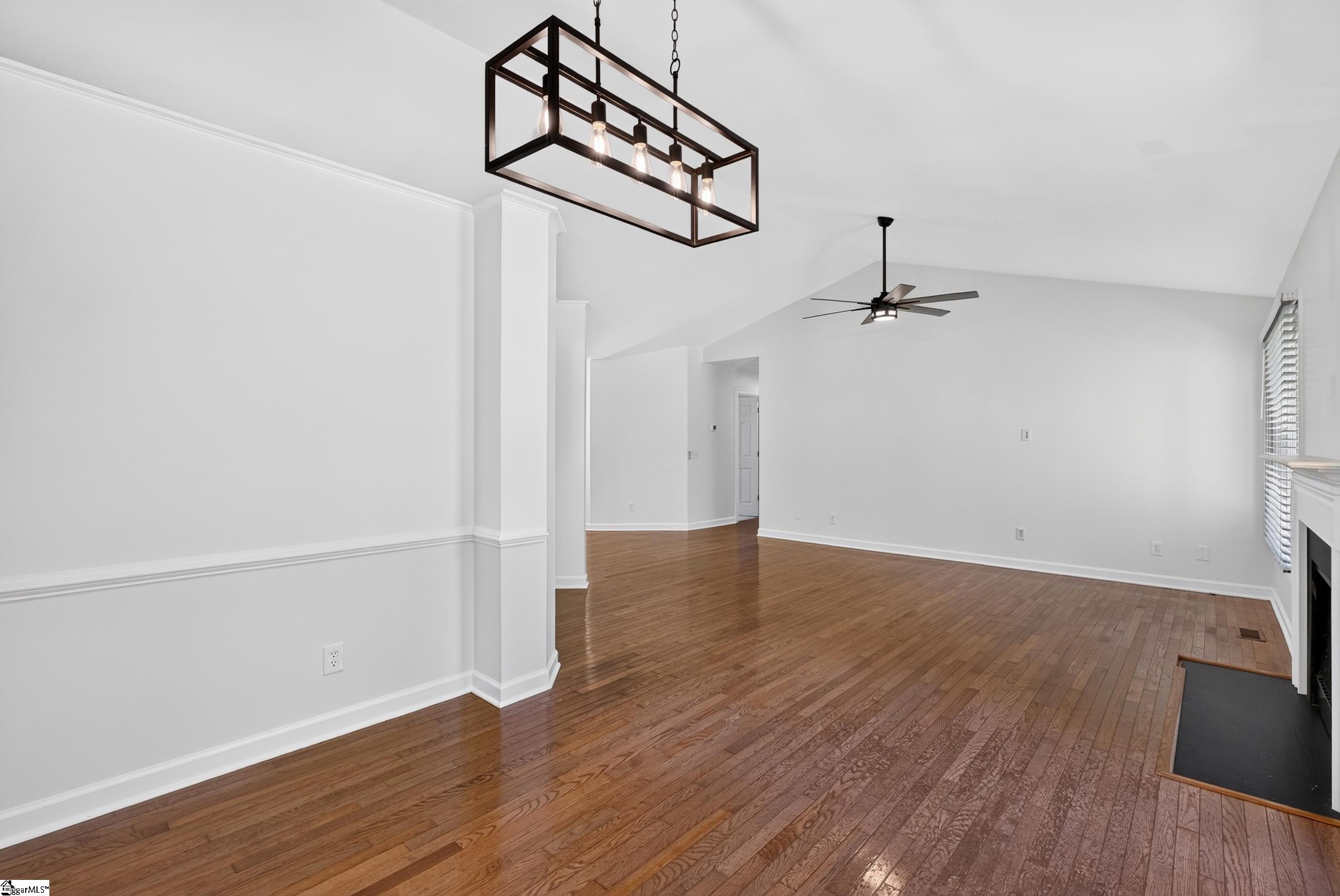 6 Mountain Trace Court Property Photo 9