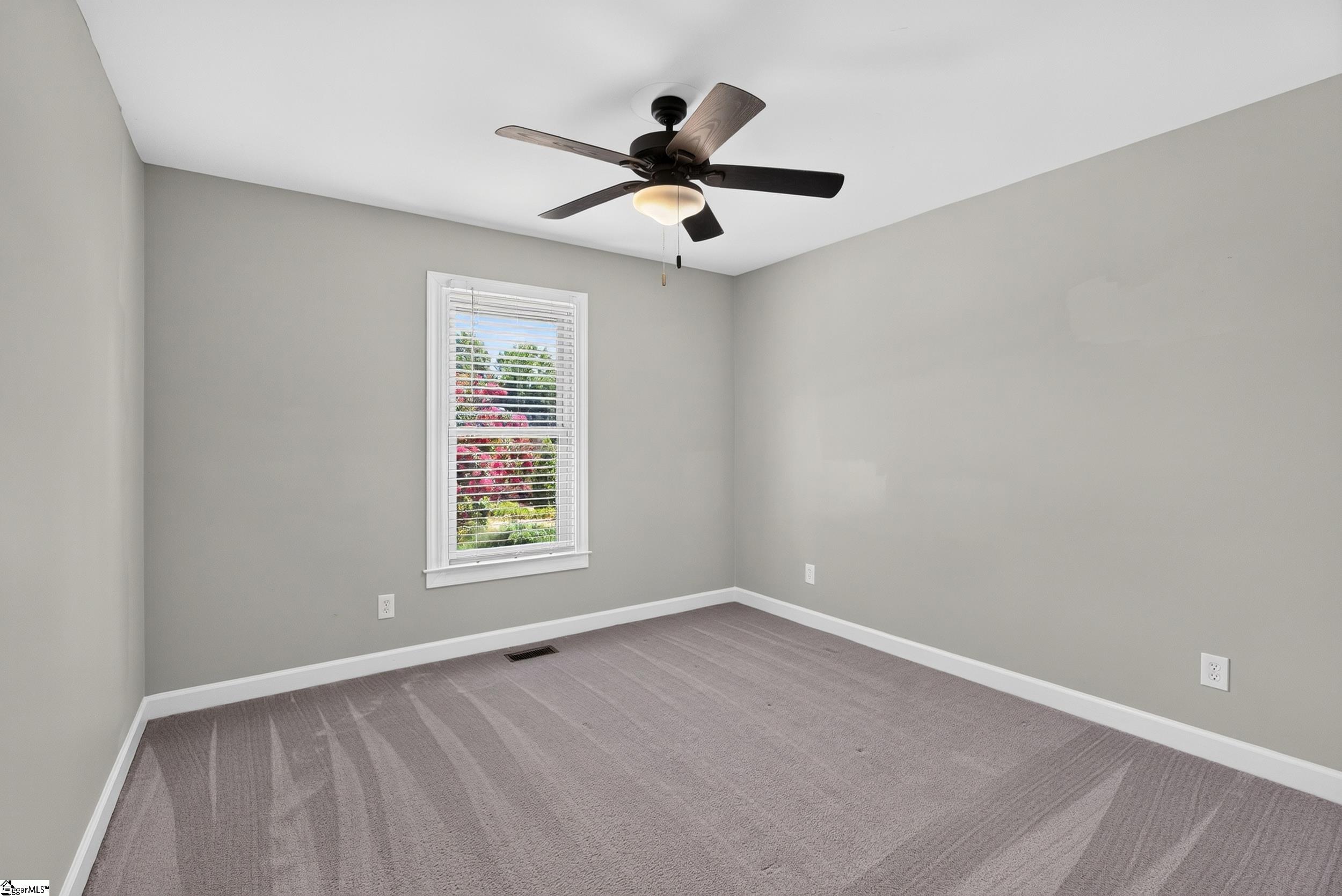 6 Mountain Trace Court Property Photo 20