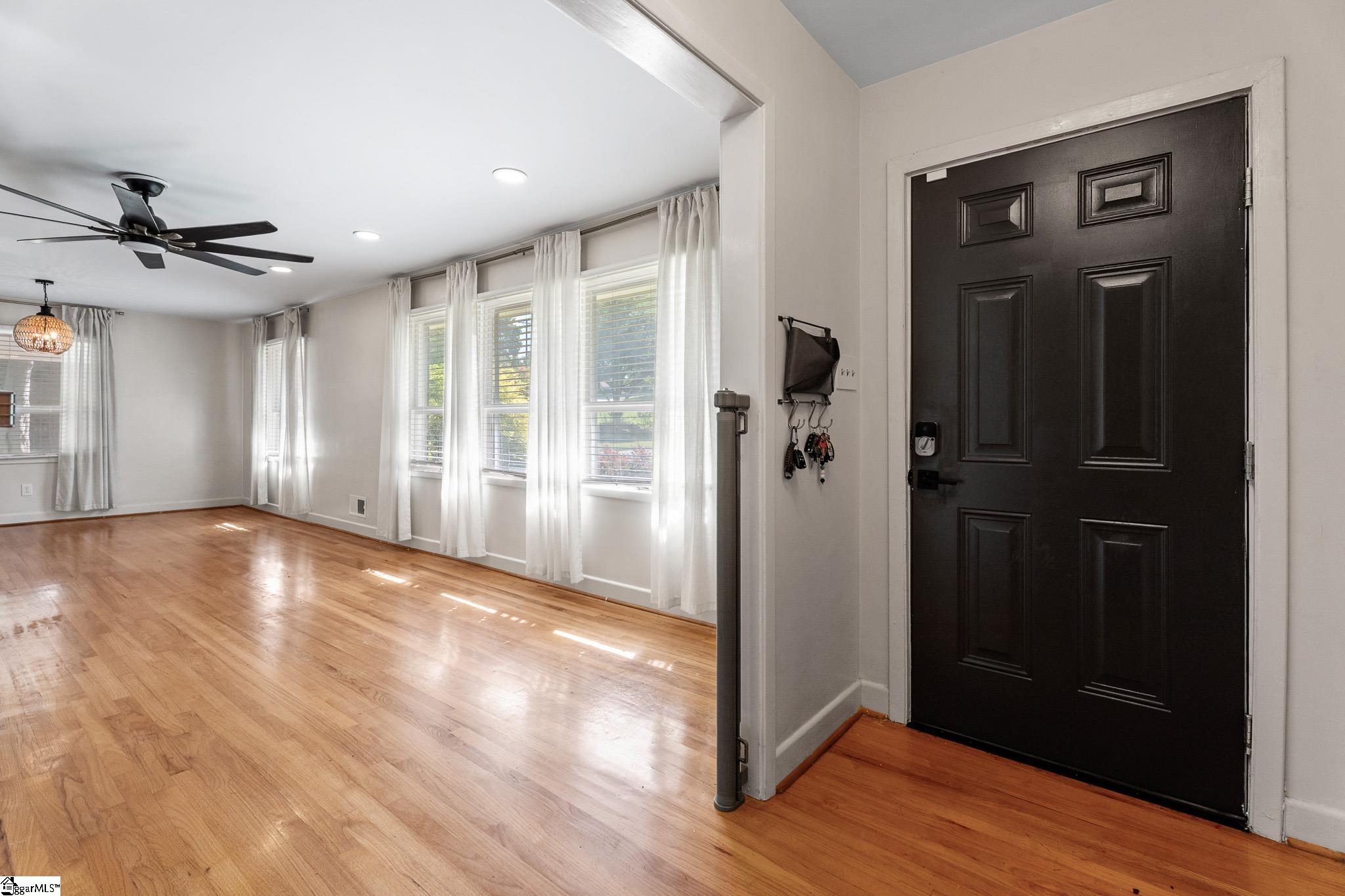220 Holly Drive Property Photo 14