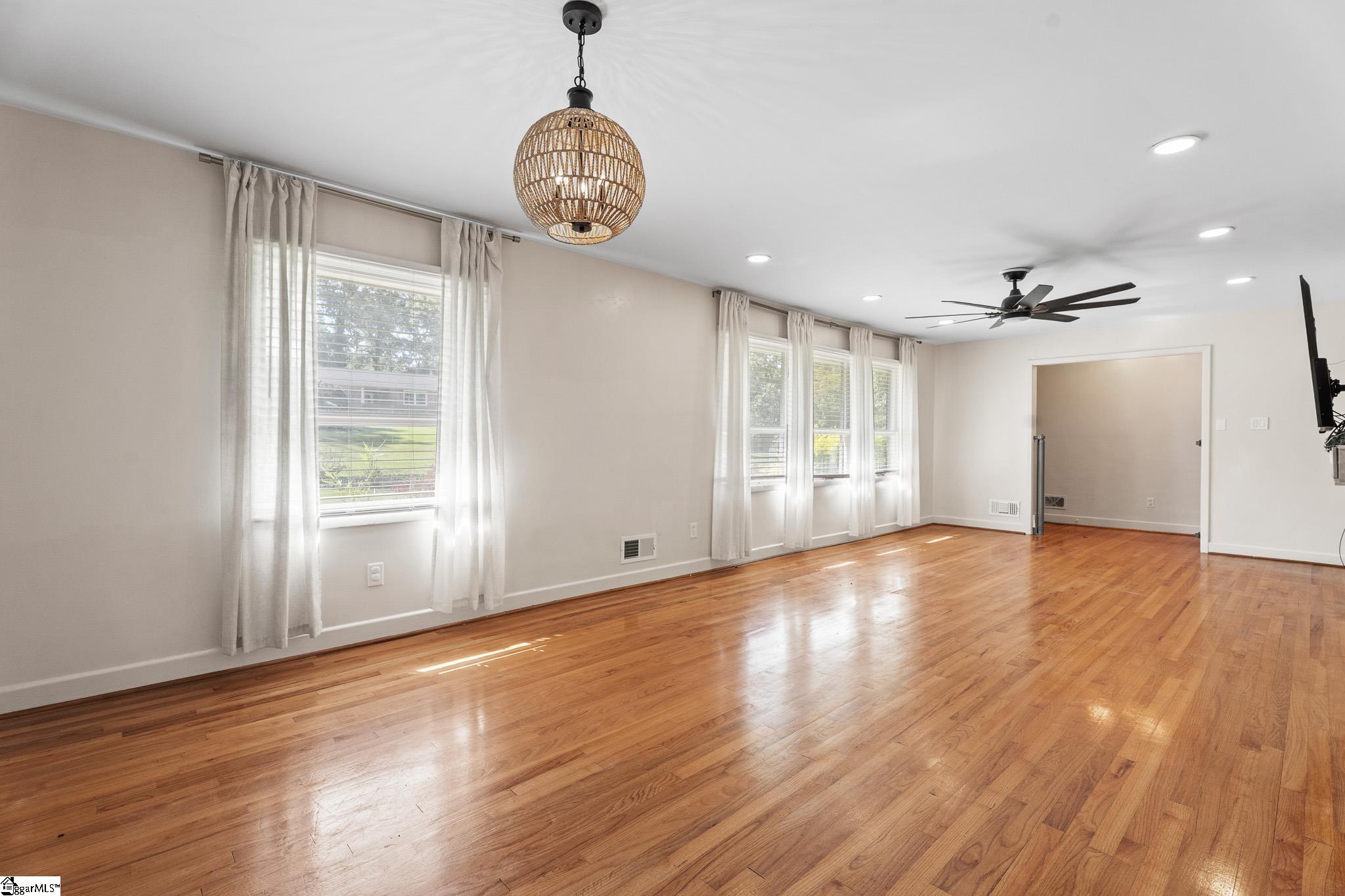 220 Holly Drive Property Photo 15