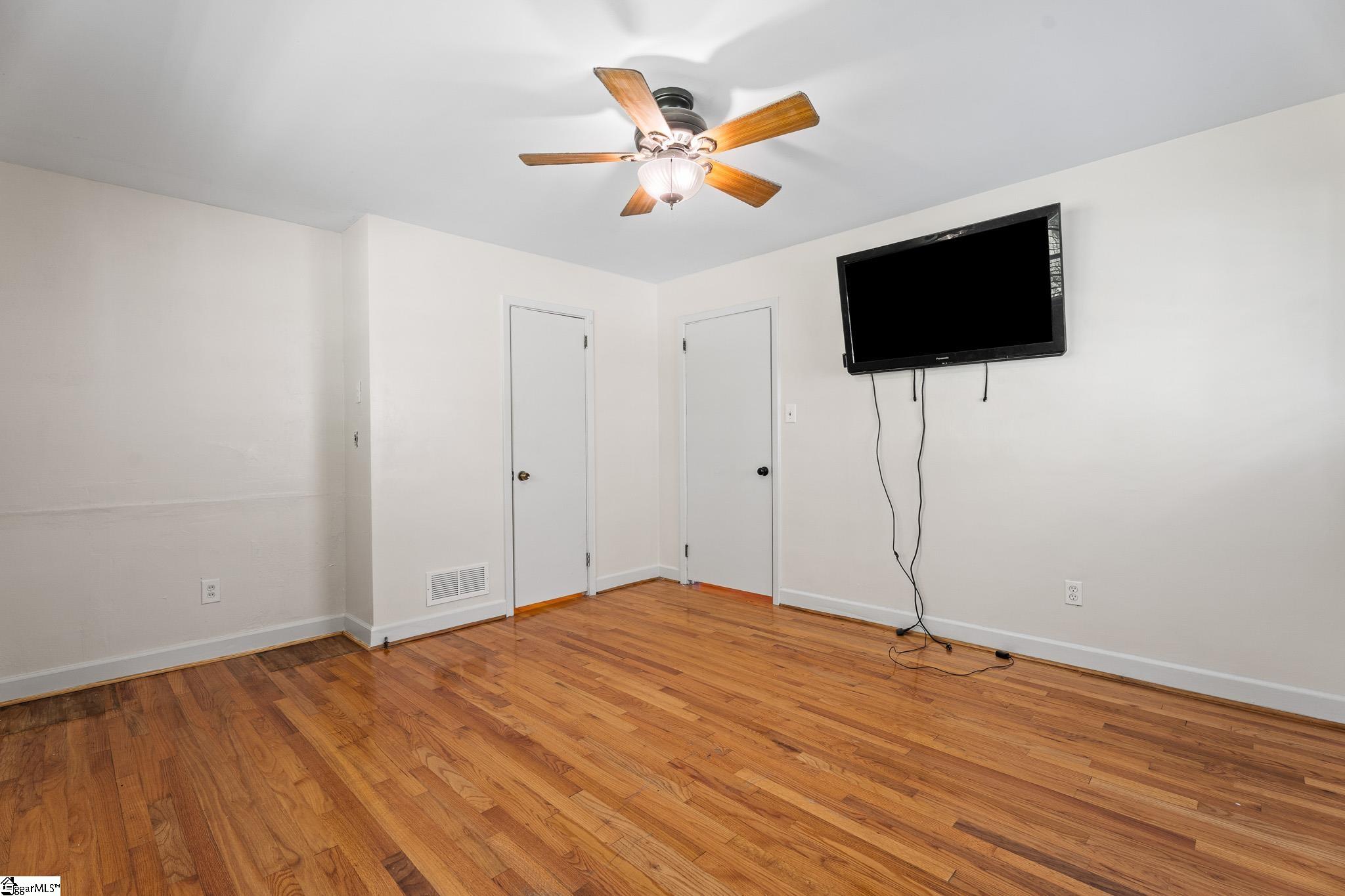 220 Holly Drive Property Photo 23
