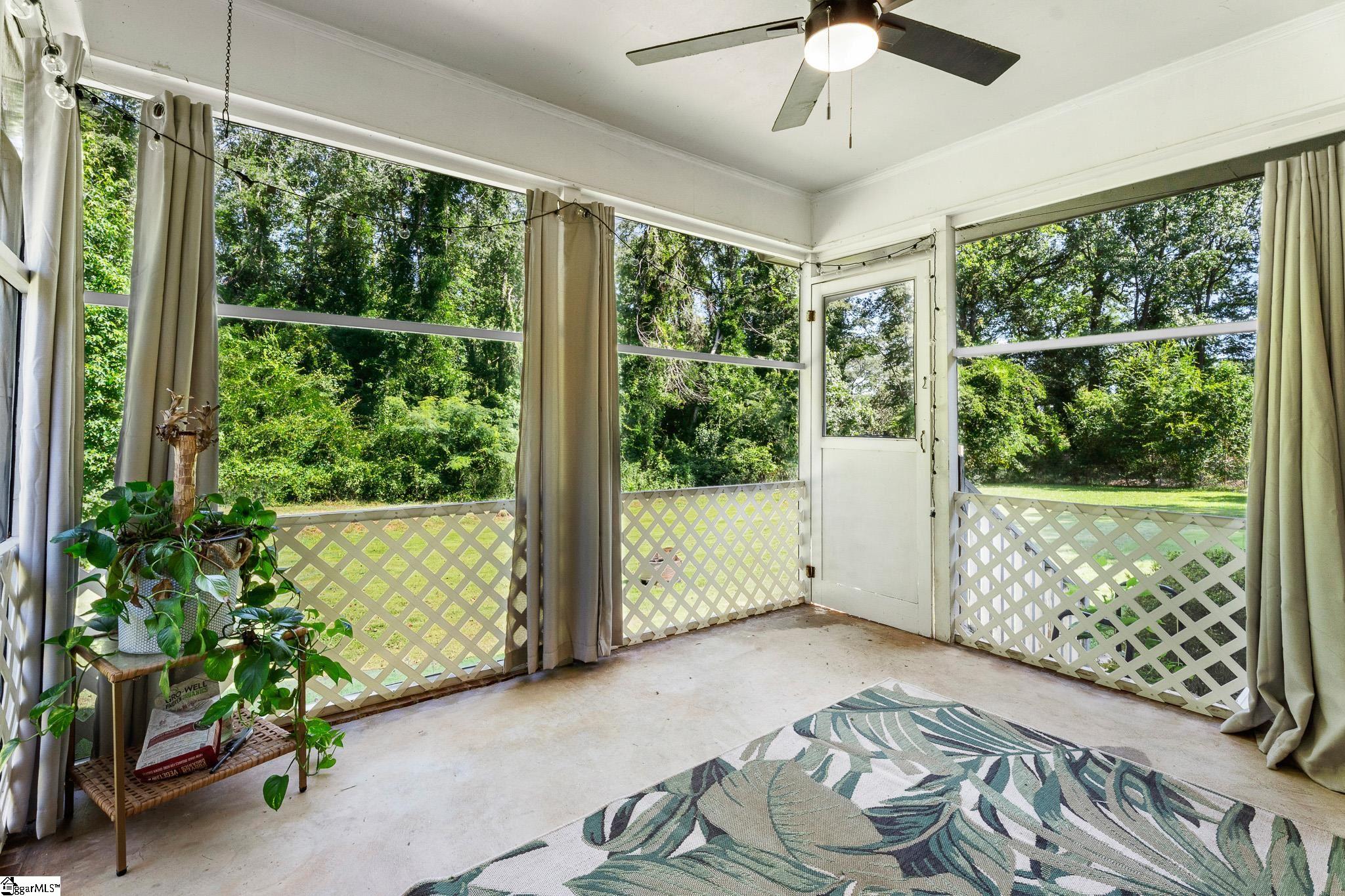 220 Holly Drive Property Photo 25