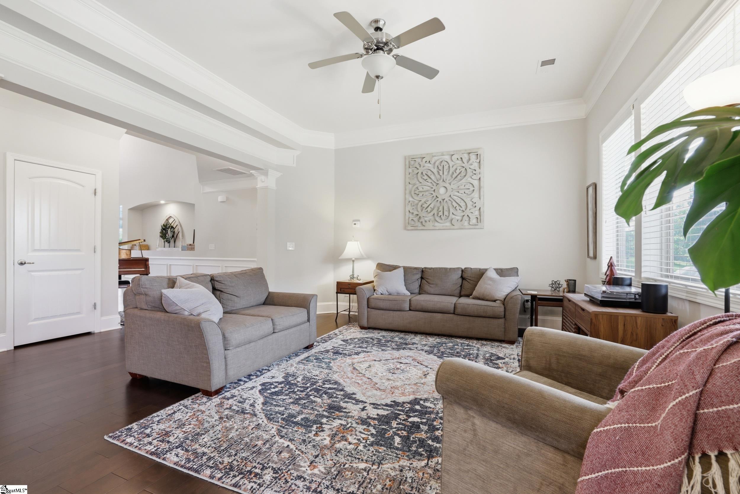 5 Vineyard Way Property Photo 7