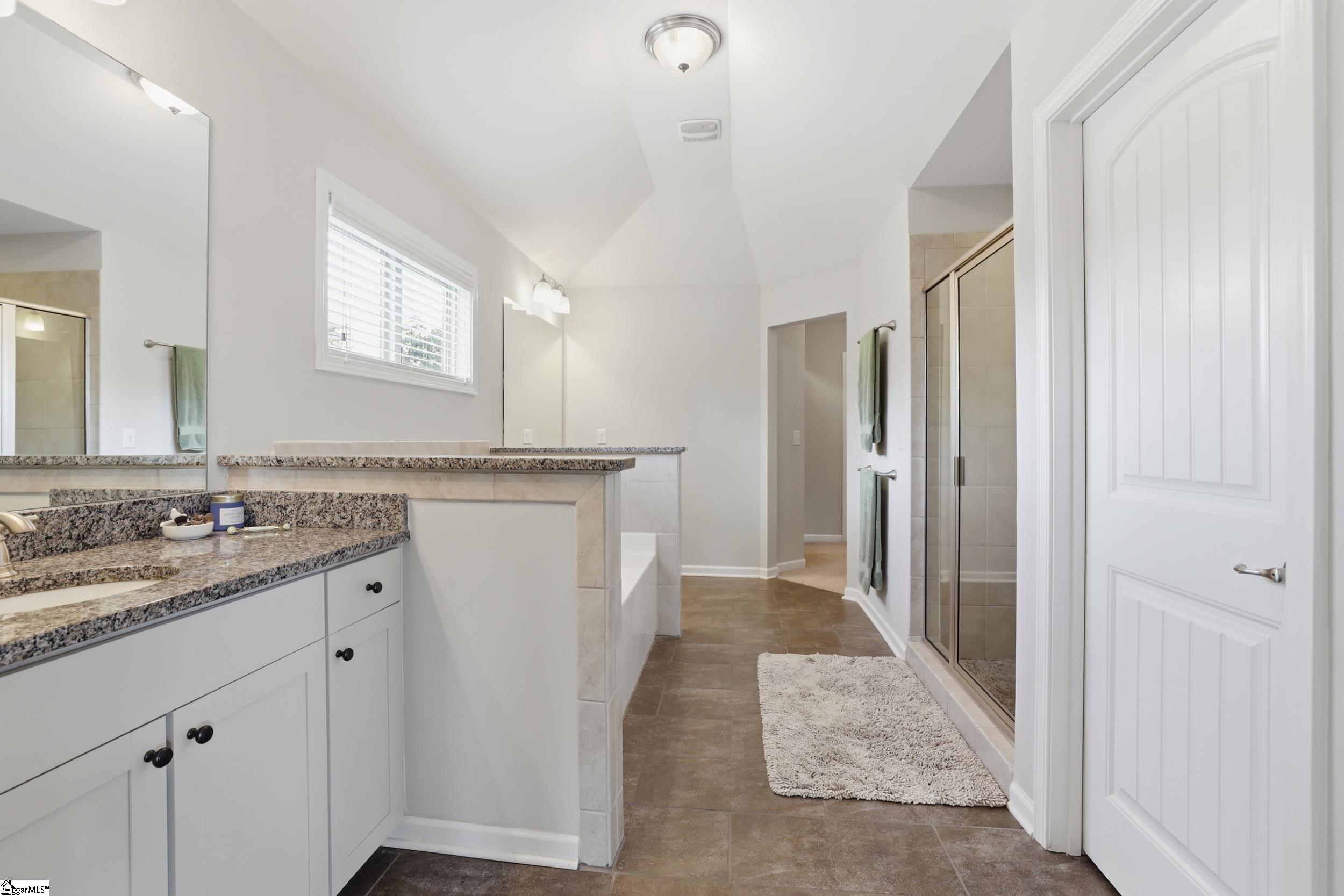 5 Vineyard Way Property Photo 33