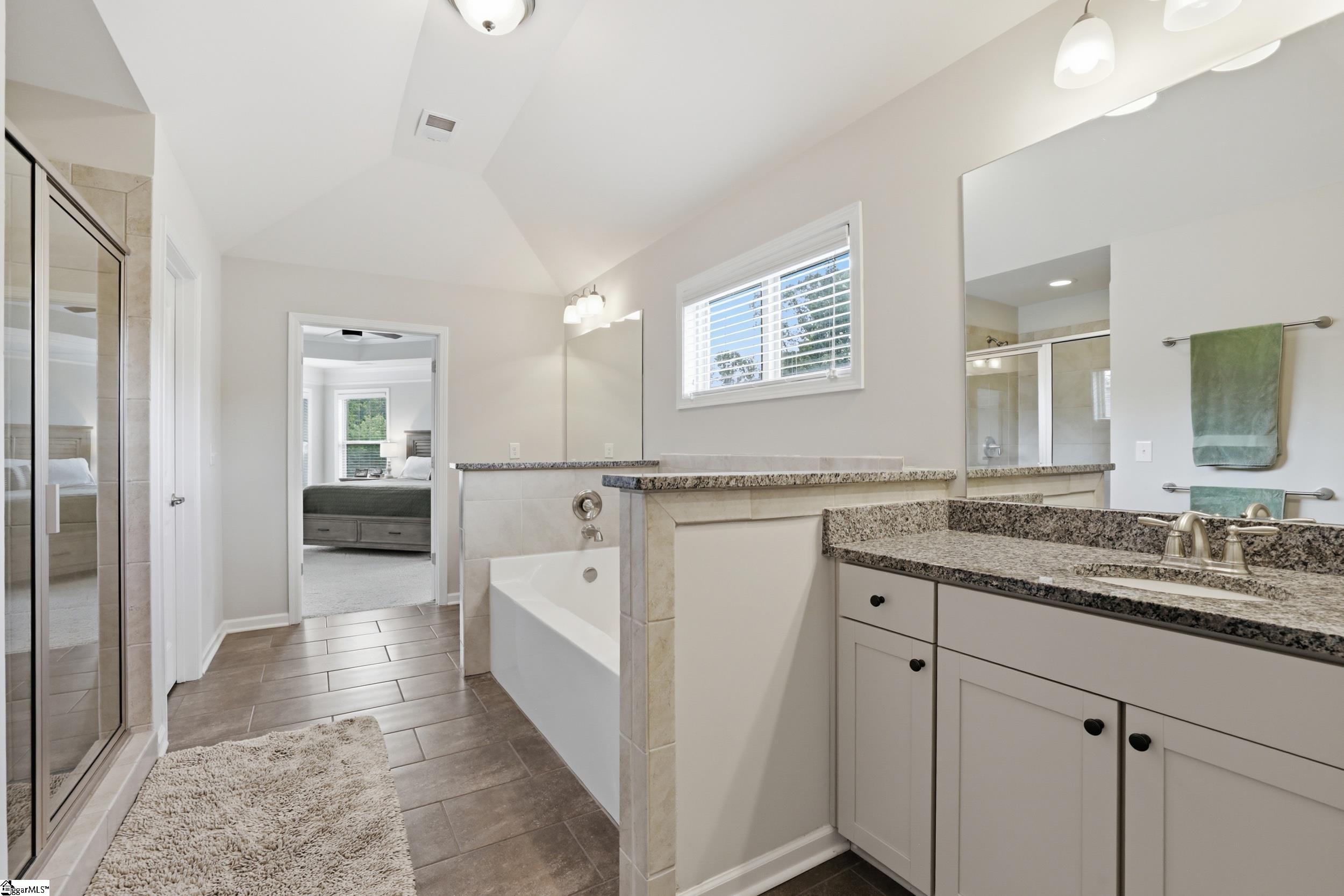 5 Vineyard Way Property Photo 34