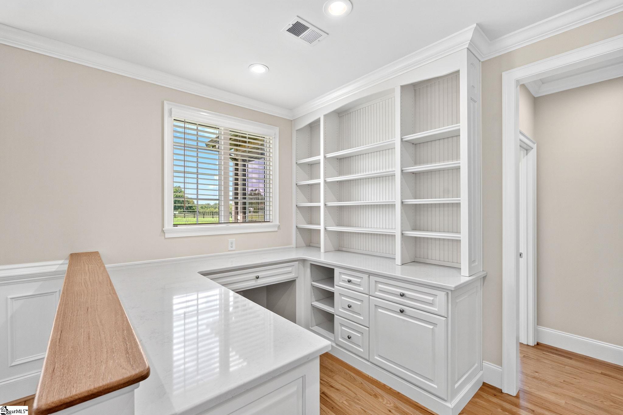 10445 New Cut Road Property Photo 18