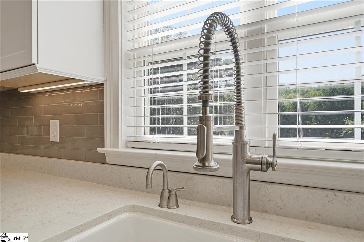 901 Bennetts Bridge Road Property Photo 13