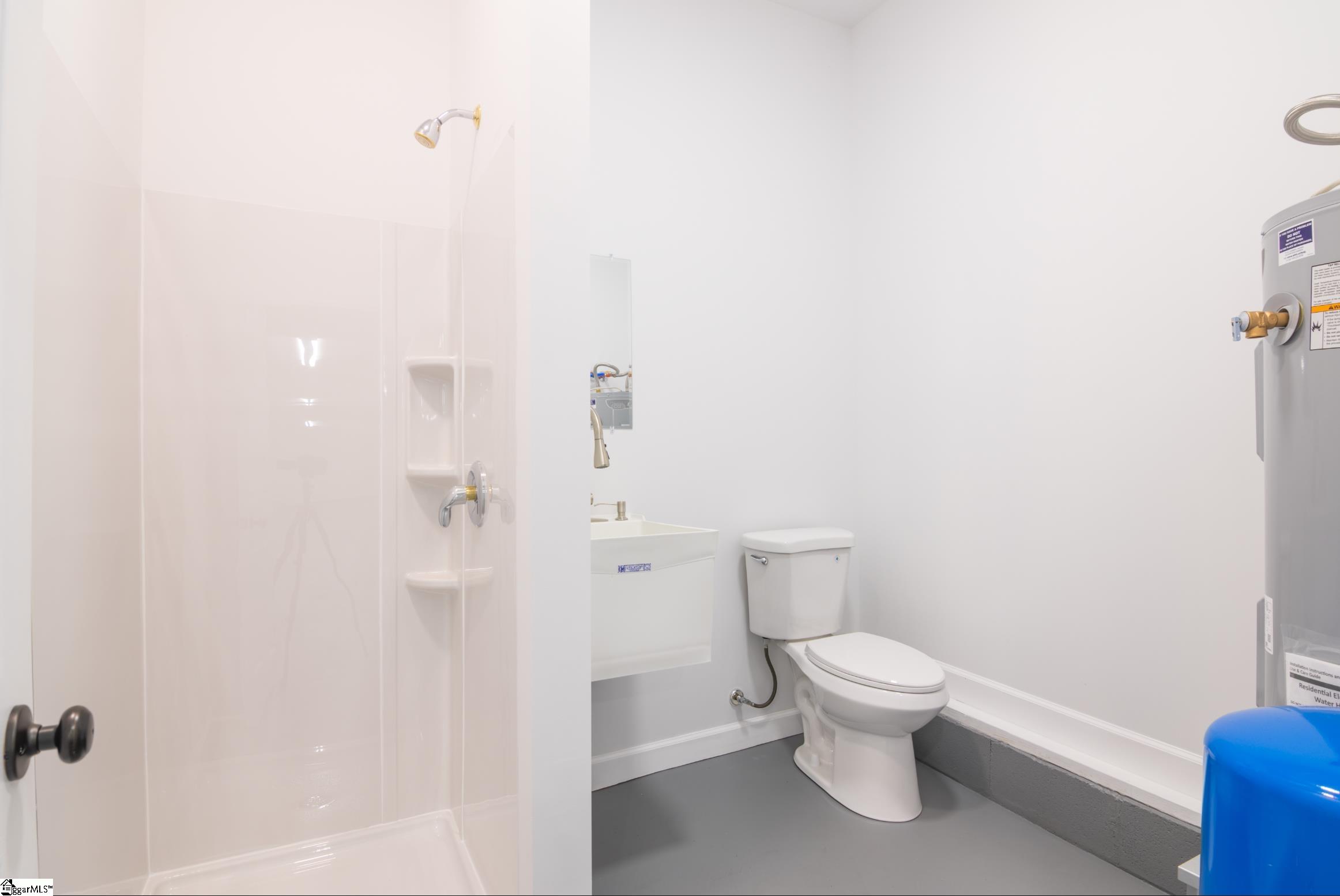 901 Bennetts Bridge Road Property Photo 43