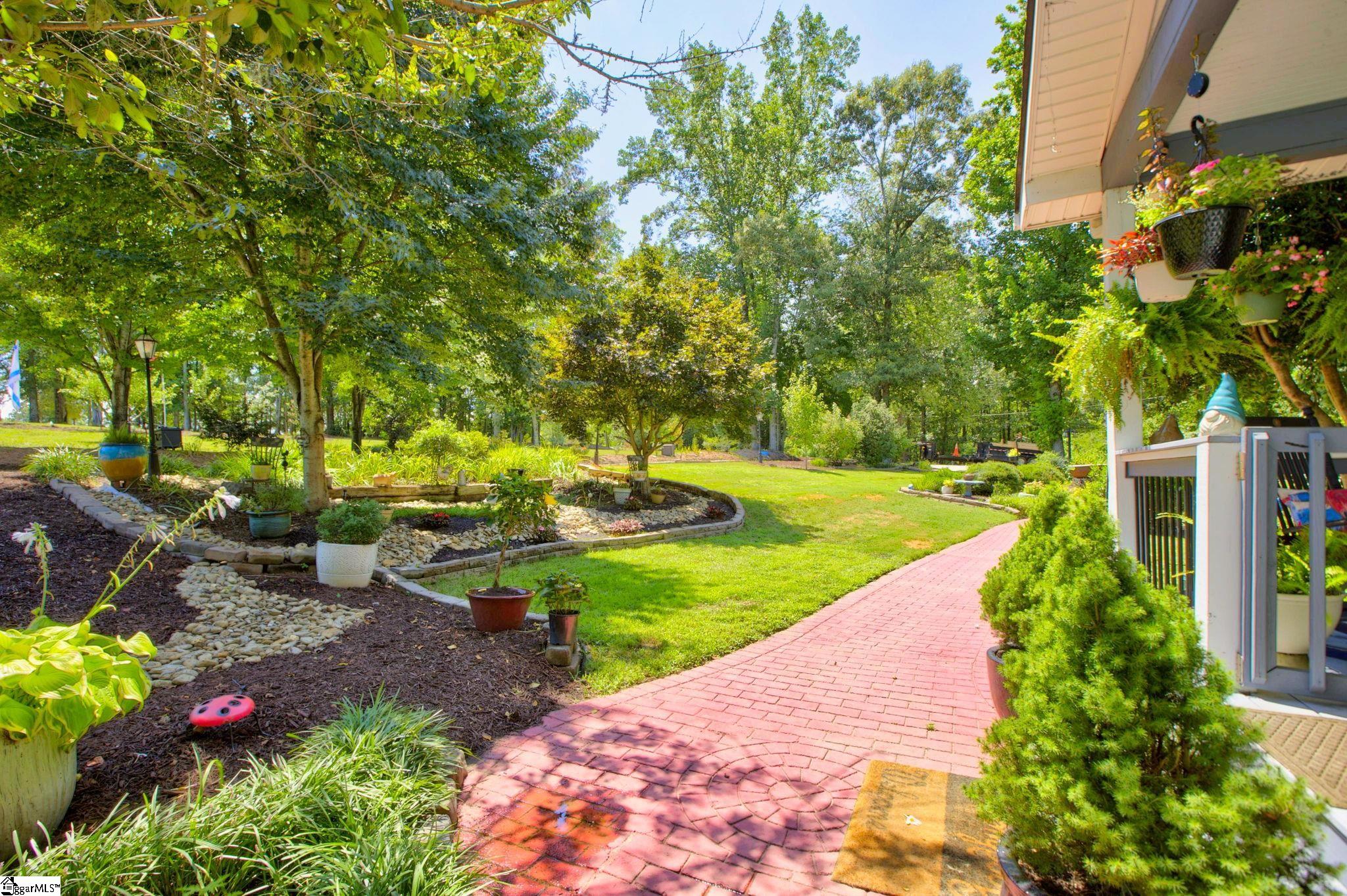 300 Chastain Hill Road Property Photo 4