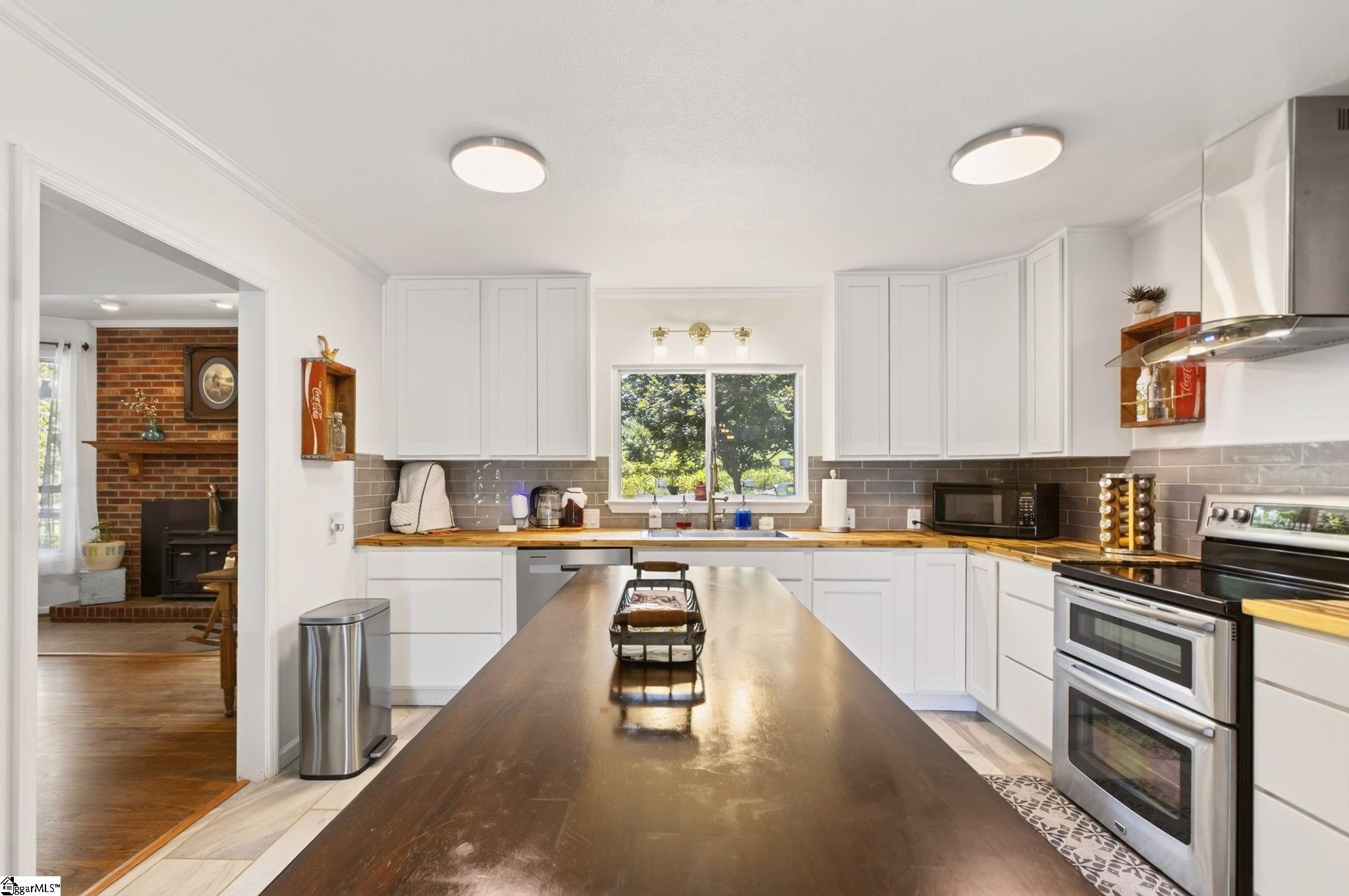 300 Chastain Hill Road Property Photo 15
