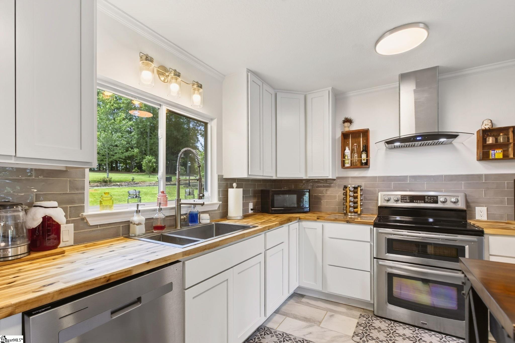 300 Chastain Hill Road Property Photo 16