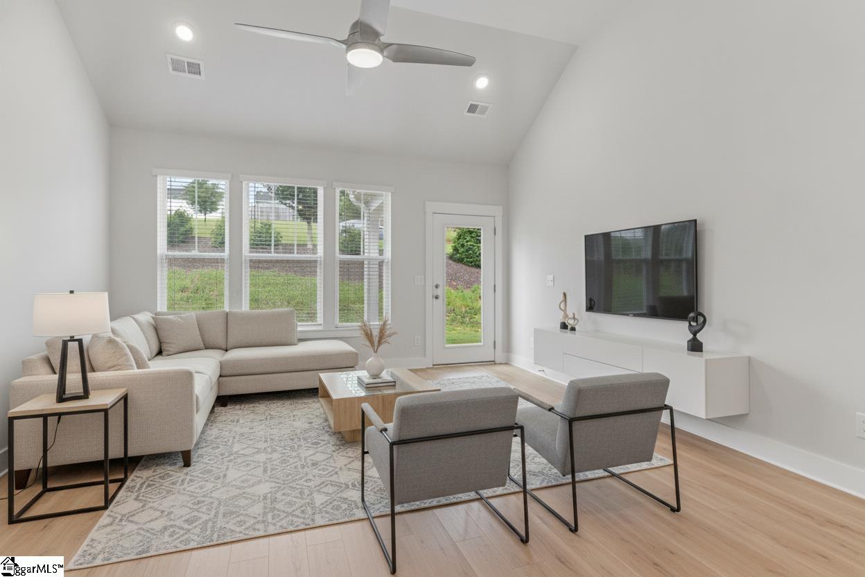 221 Woodhouse Way Property Photo 4