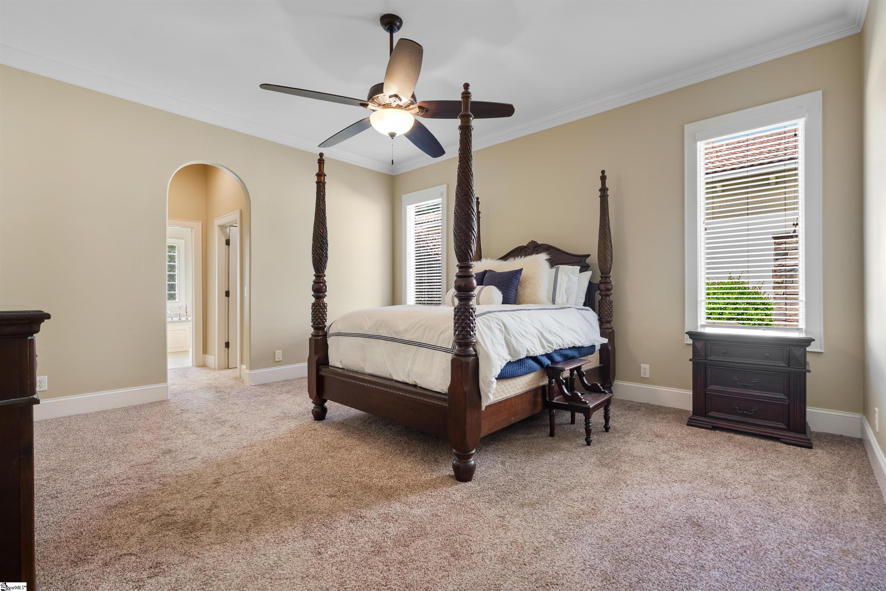 8 Arezzo Drive Property Photo 23