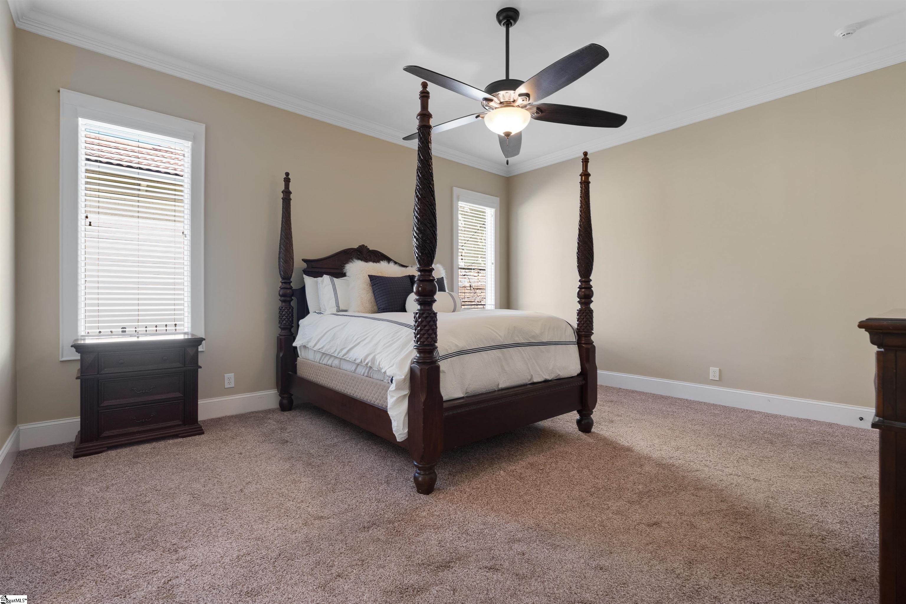 8 Arezzo Drive Property Photo 24