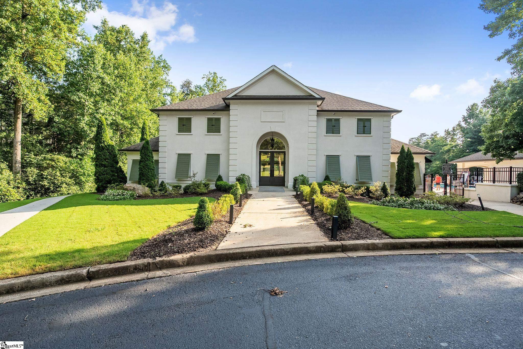 8 Arezzo Drive Property Photo 37