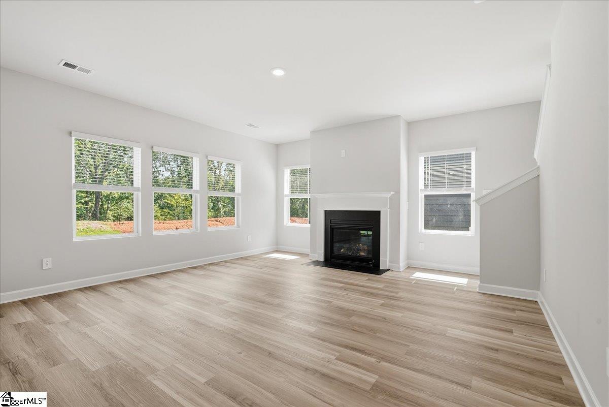 1019 Southwell Drive Property Photo 3