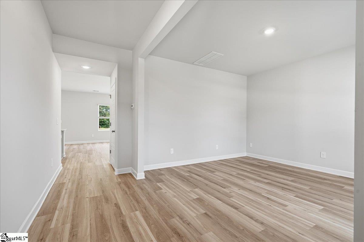 1019 Southwell Drive Property Photo 6