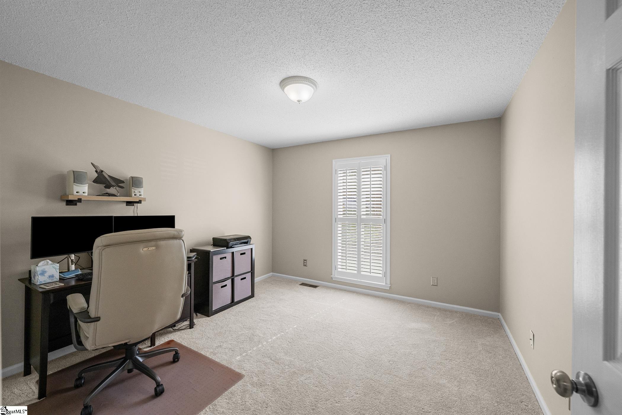 204 Torrey Court Property Photo 23