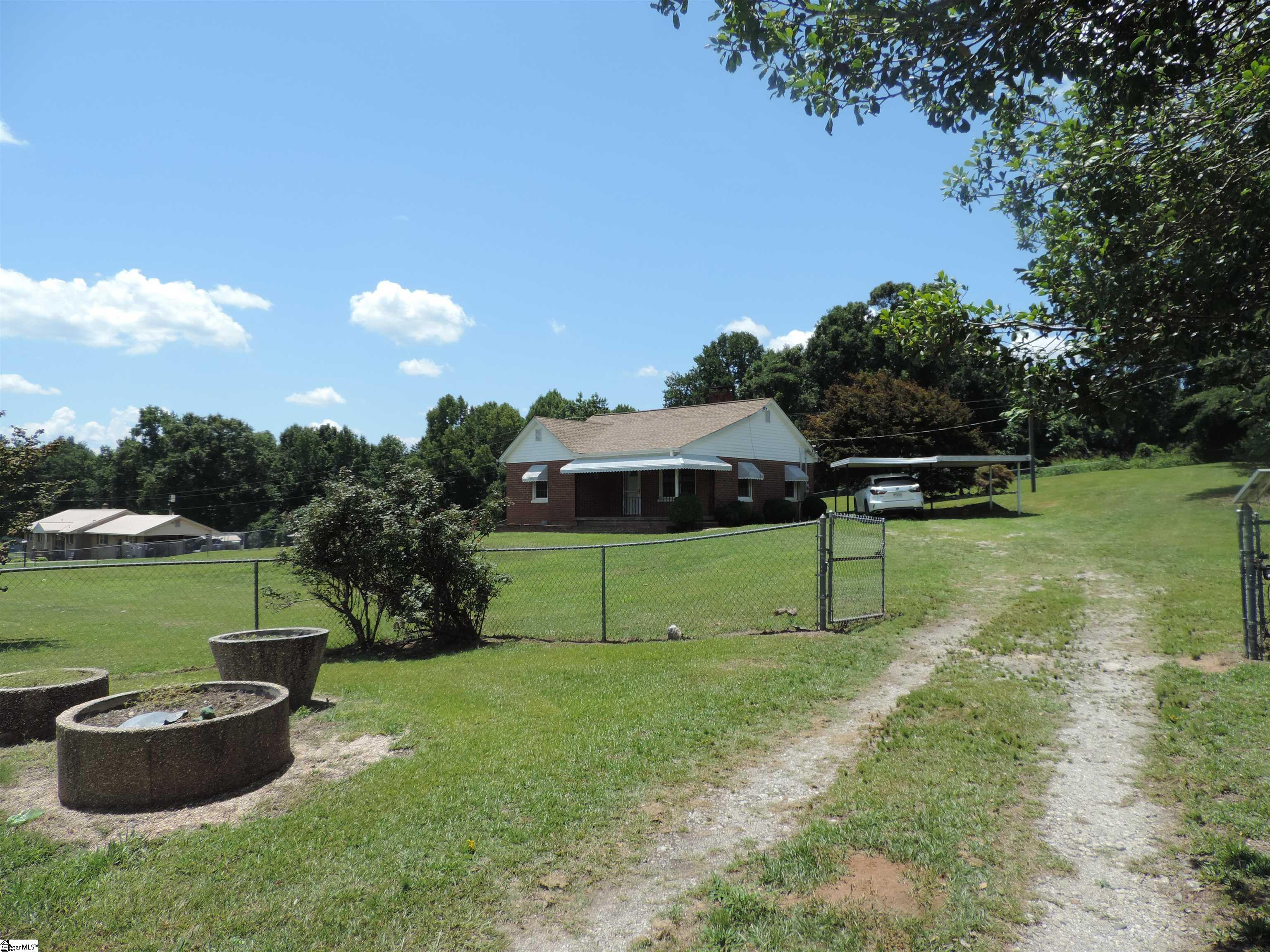 2383 Jonesville Highway Property Photo 3