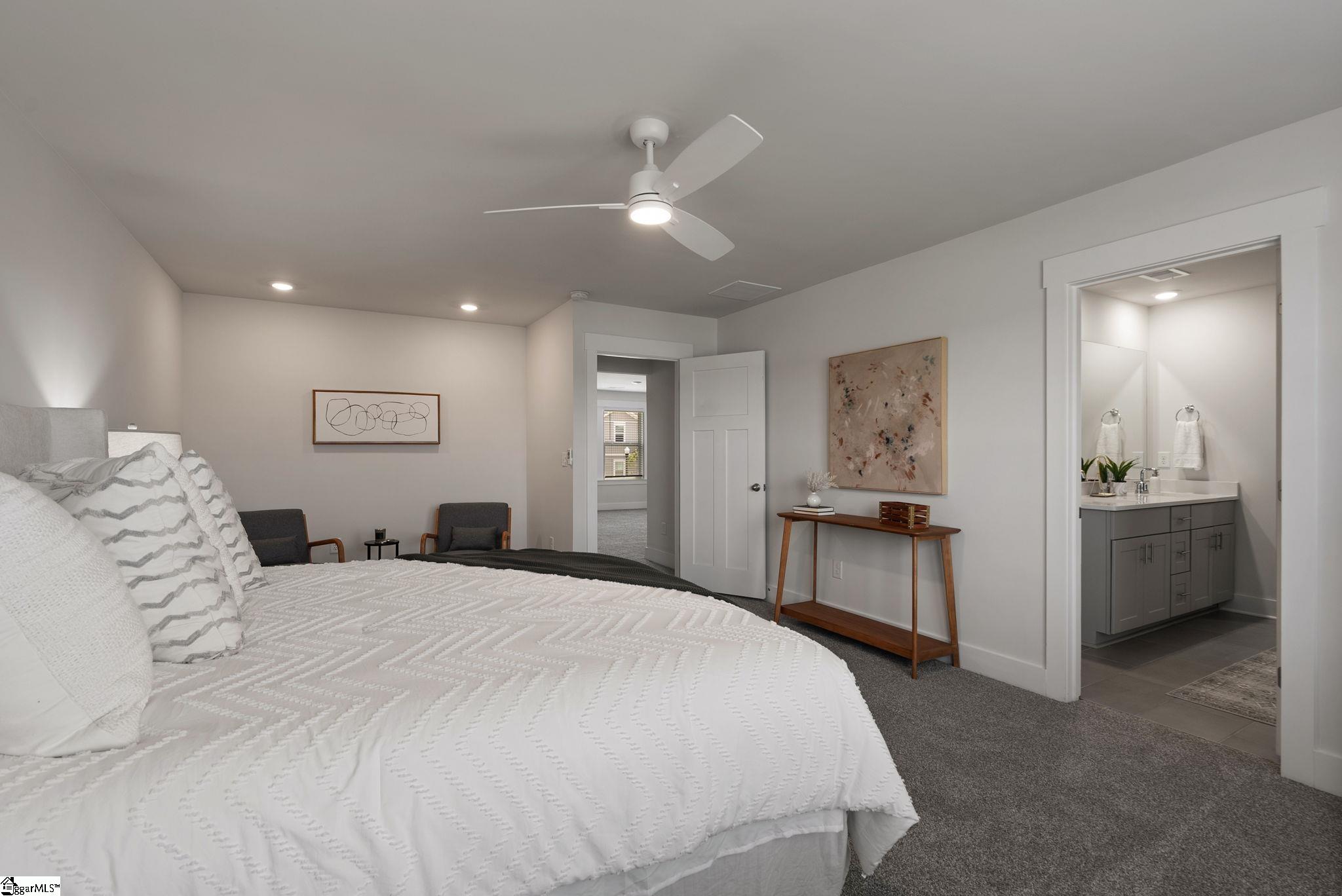 304 Garrison Grove Drive Property Photo 23