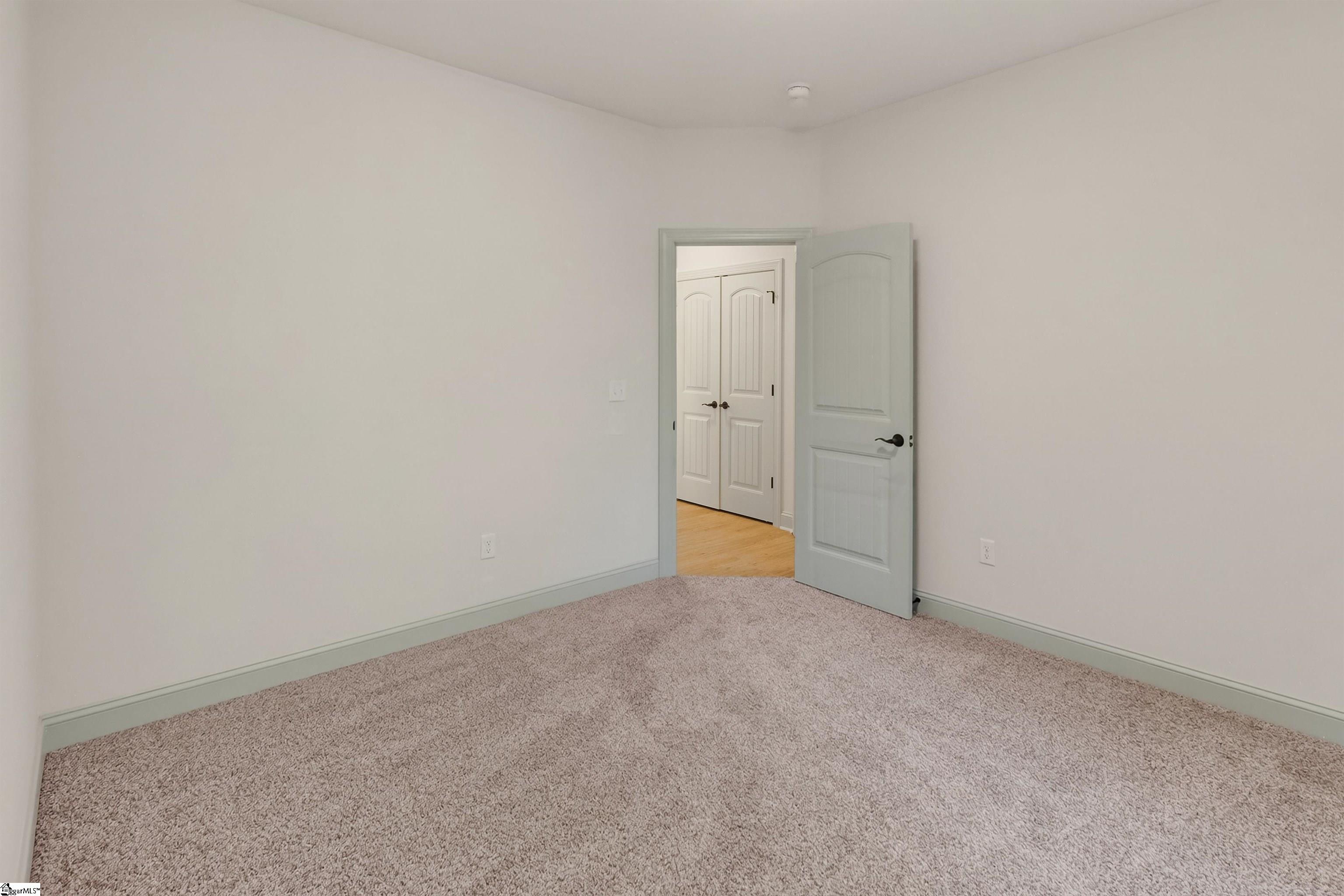 203 Blue Ridge Avenue Property Photo 20