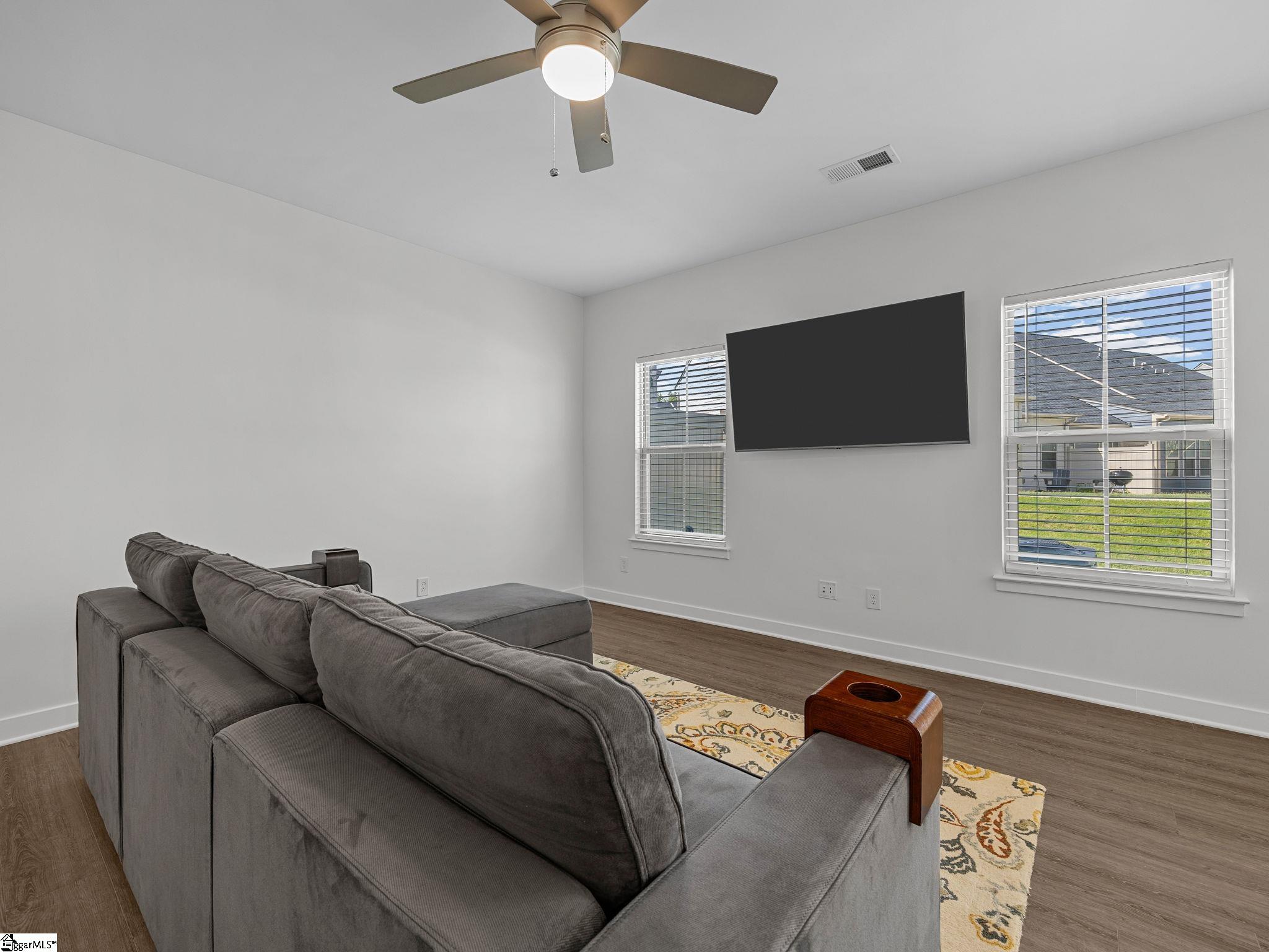 509 Martin Creek Drive Property Photo 4