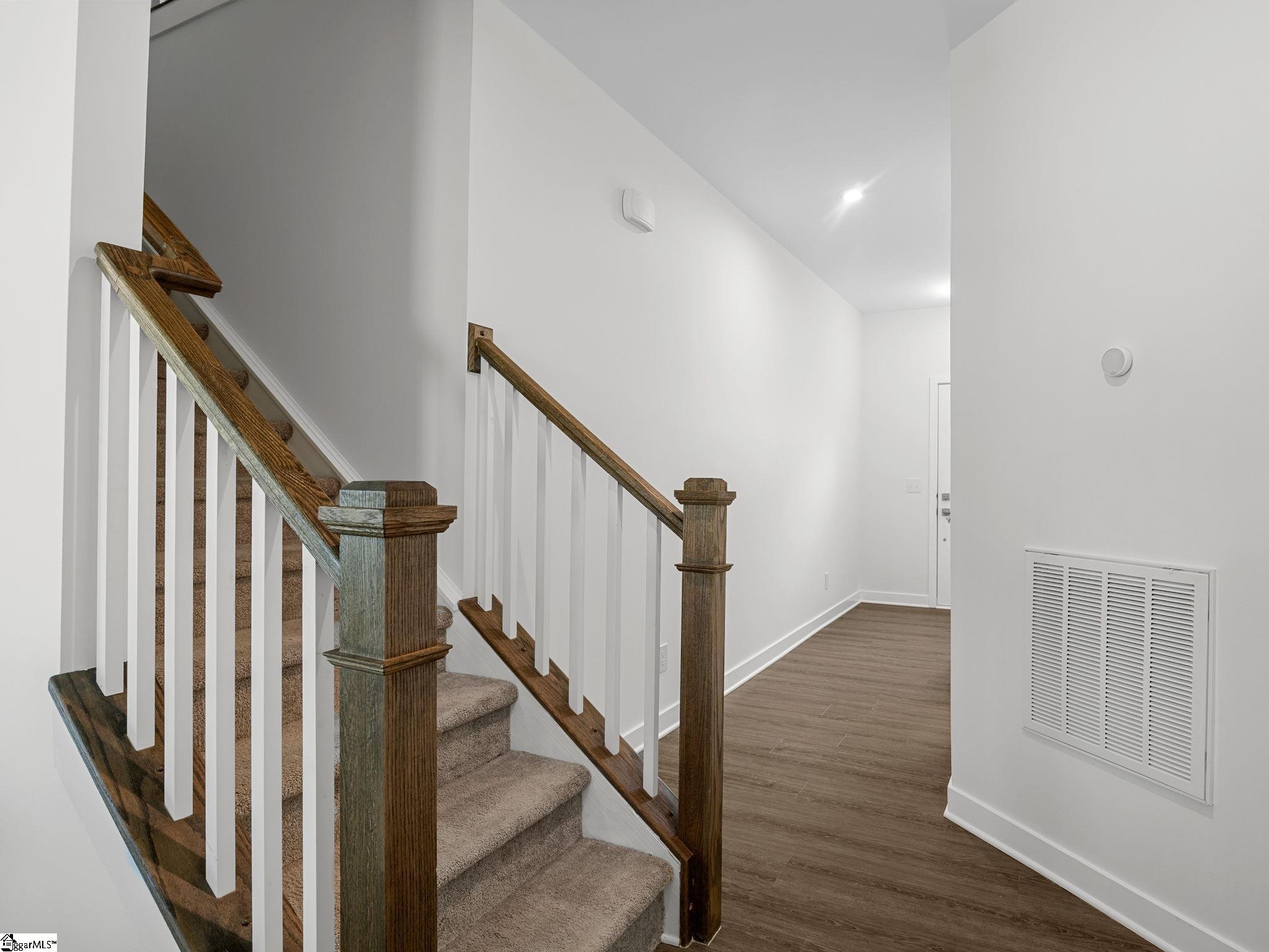 509 Martin Creek Drive Property Photo 16