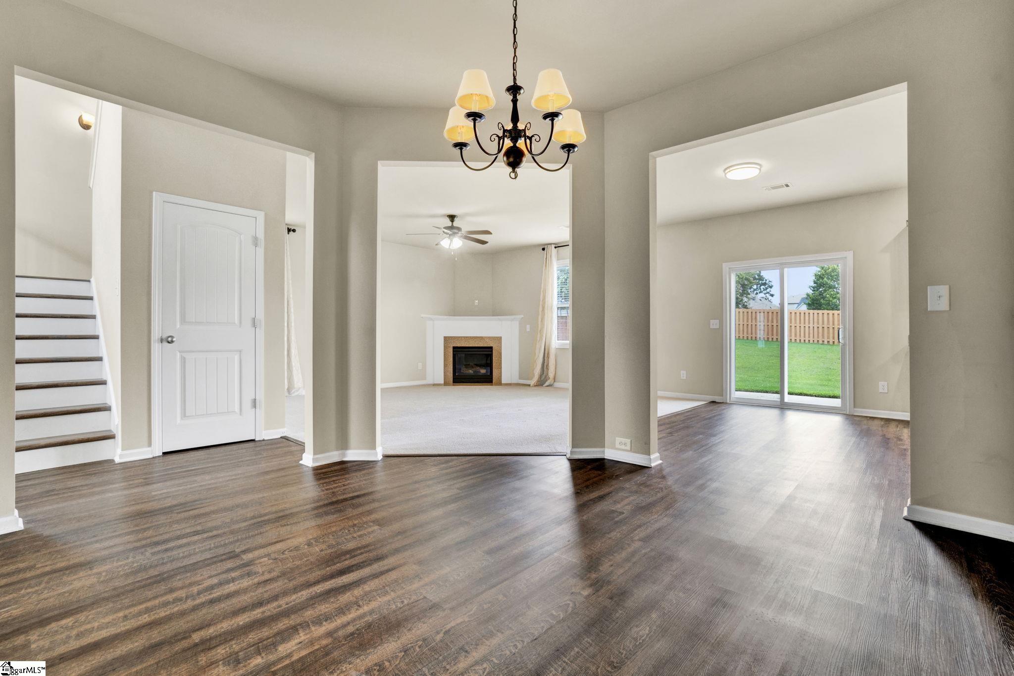 105 Yount Court Property Photo 7
