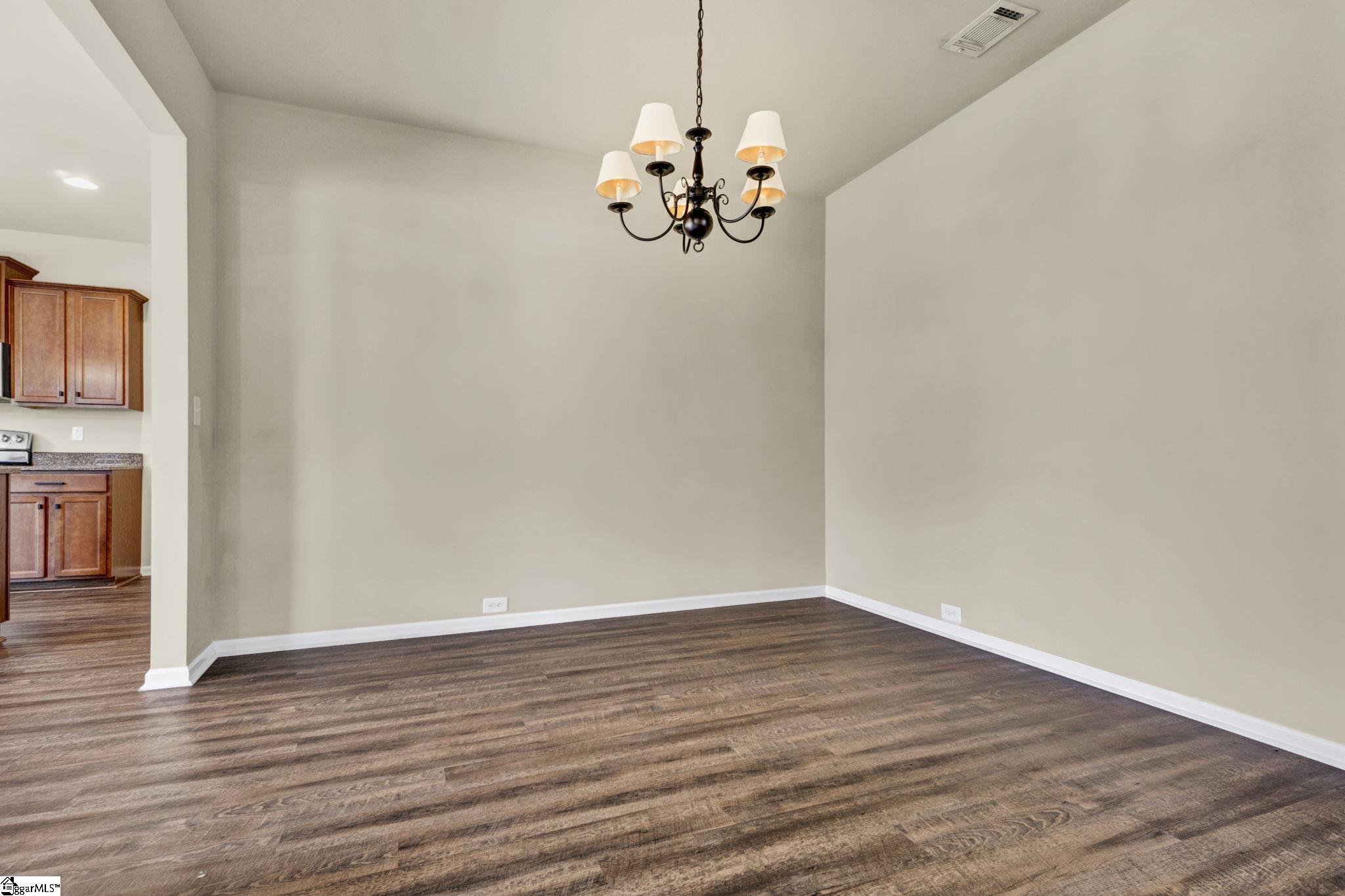 105 Yount Court Property Photo 10