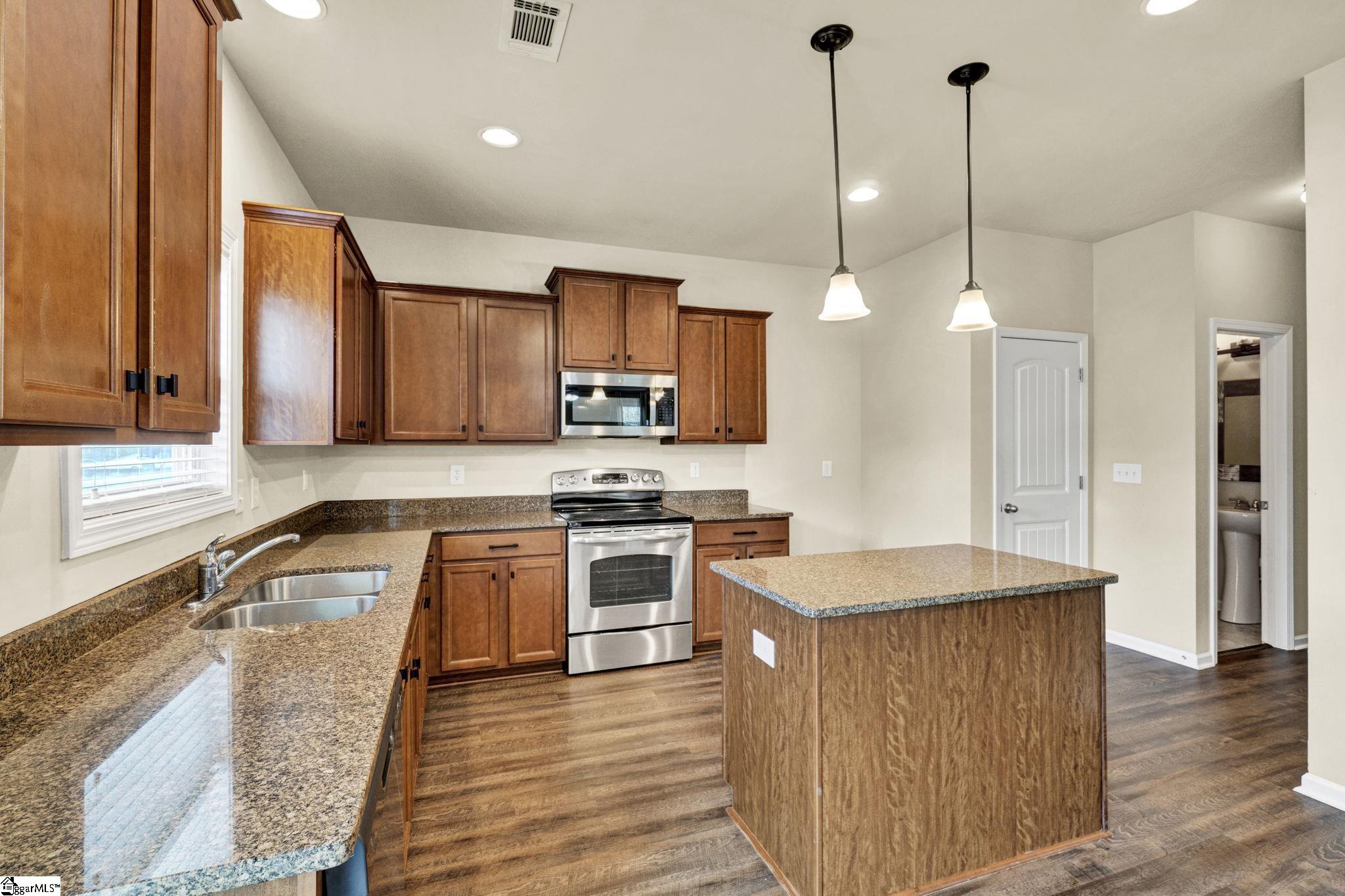 105 Yount Court Property Photo 13